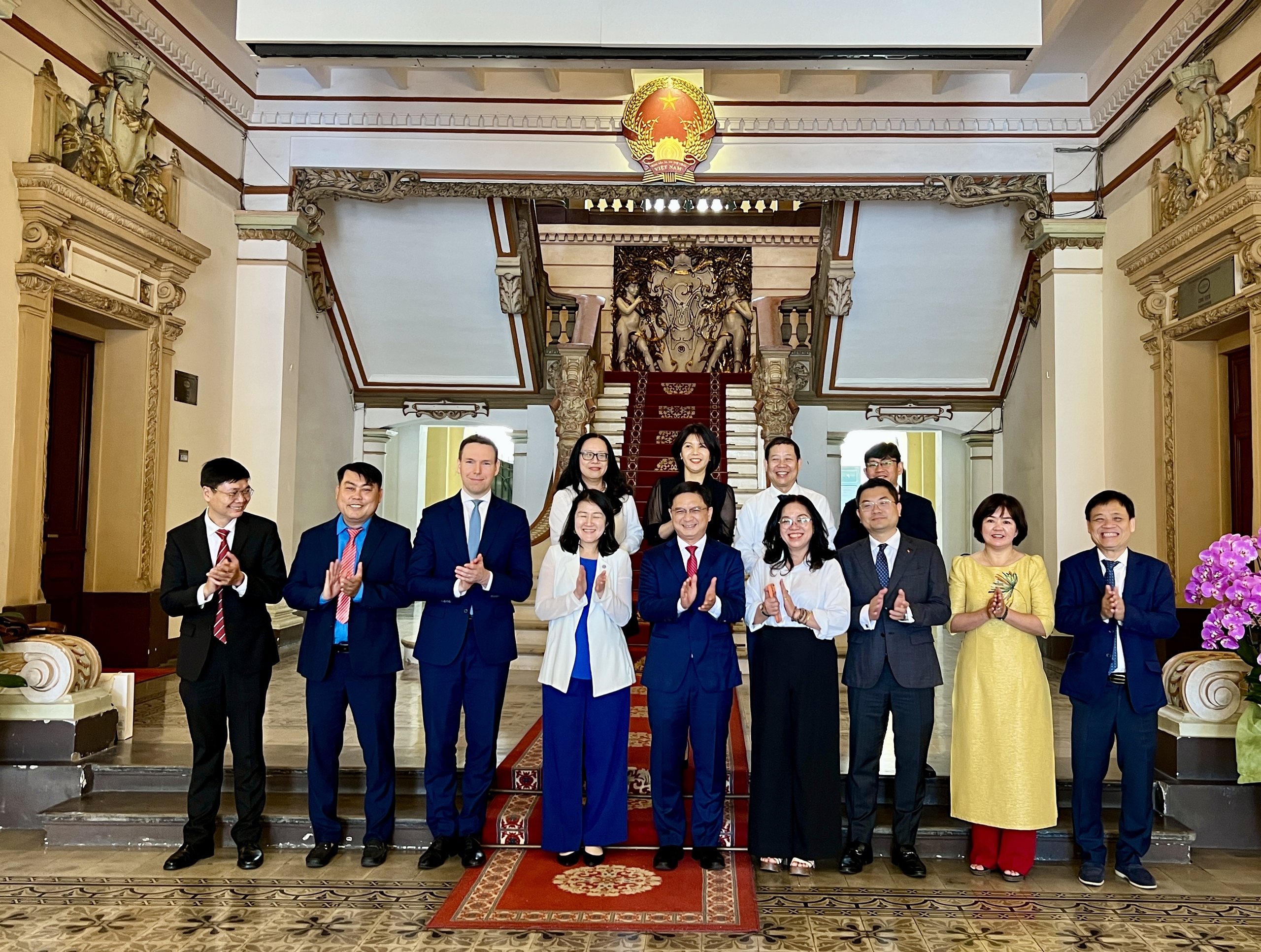 Tổ chức Lao động Quốc tế: TP.HCM đang đối diện với những thách thức lao động gì?  - Ảnh 3.