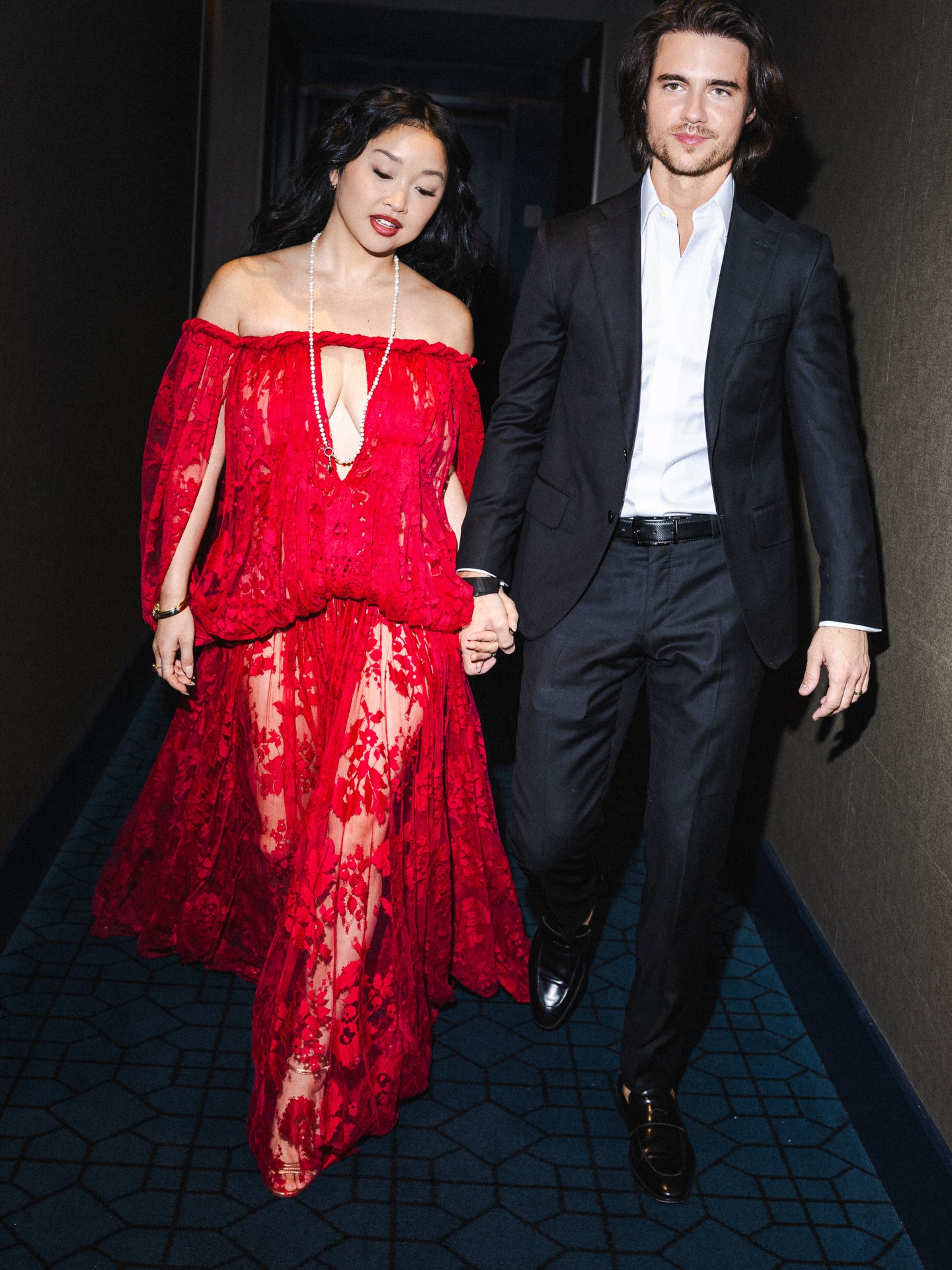 Sao Mỹ gốc Cần Thơ Lana Condorsau 8 năm g&acirc;y sốt to&agrave;n cầu - Ảnh 11.