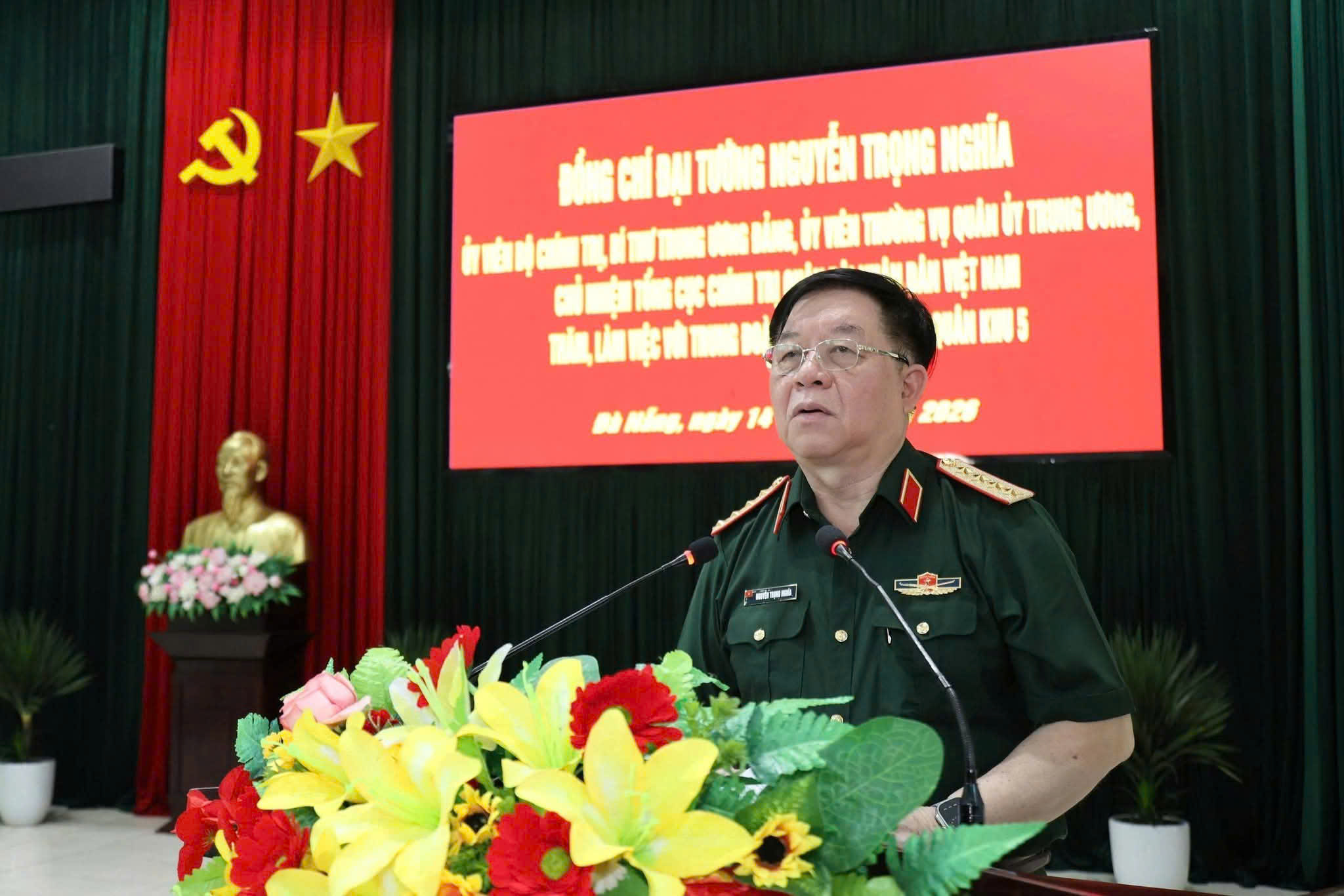 Đại tướng Nguyễn Trọng Nghĩa thăm Trường Thiếu sinh qu&acirc;n, nhấn mạnh 'ươm mầm' c&aacute;n bộ trẻ - Ảnh 3.