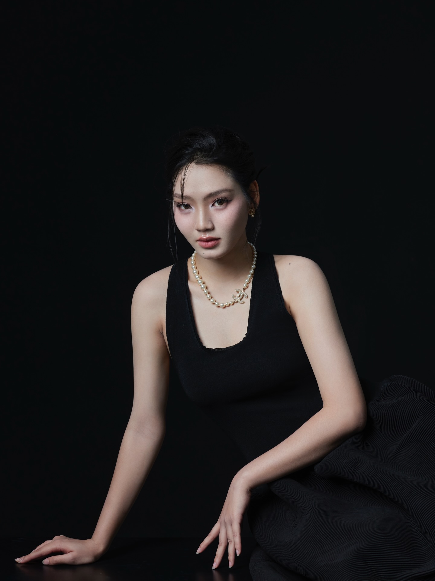 Nữ diễn viên cao 1,75m đóng chính phim kinh dị là ai?- Ảnh 3. Nữ diễn viên cao 1,75m đóng chính phim kinh dị là ai?- Ảnh 3.