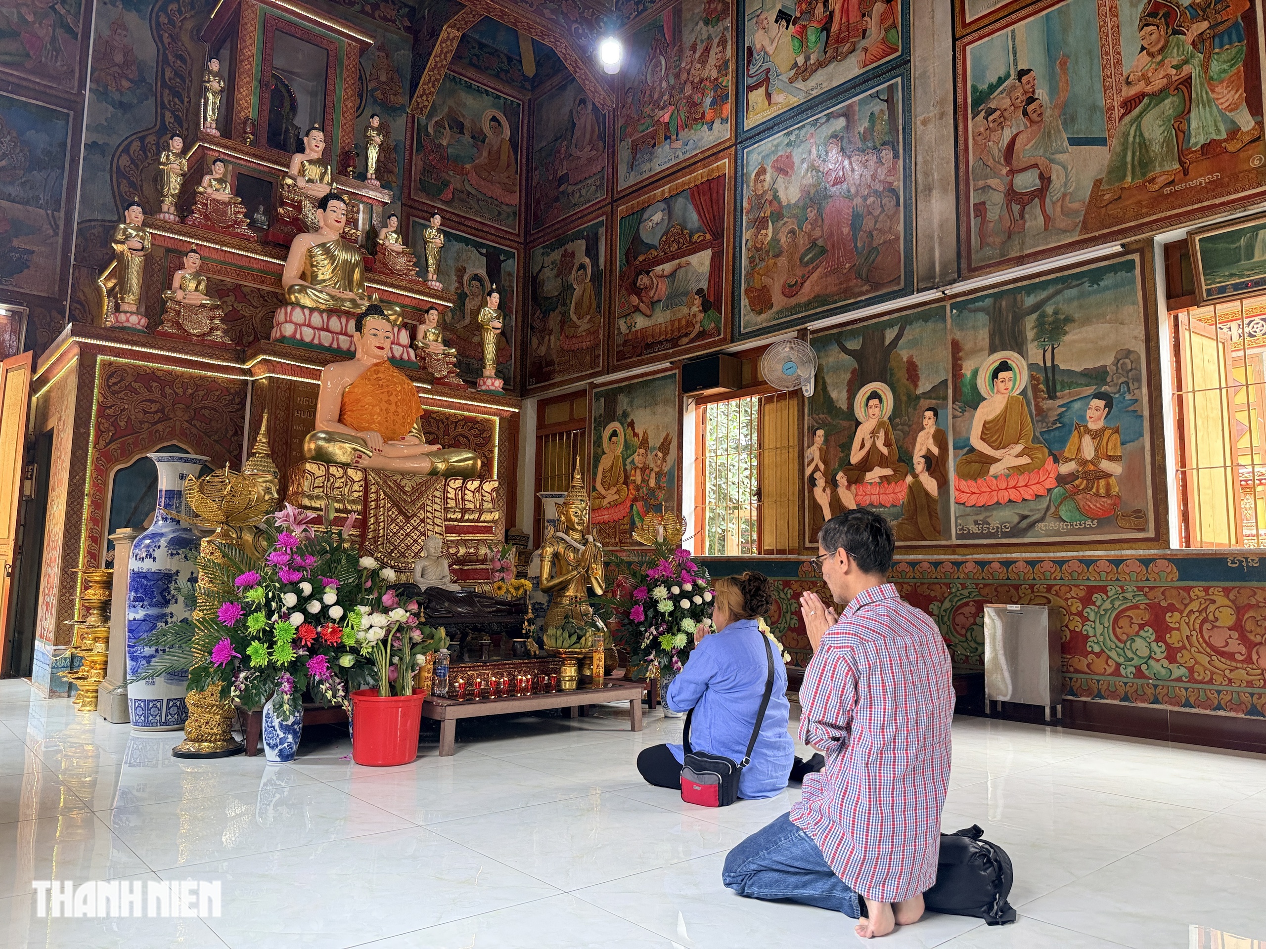 Giao thừa lúc 10 giờ 48 phút: Người Khmer ở TP.HCM đón năm mới giữa ban ngày - Ảnh 11.