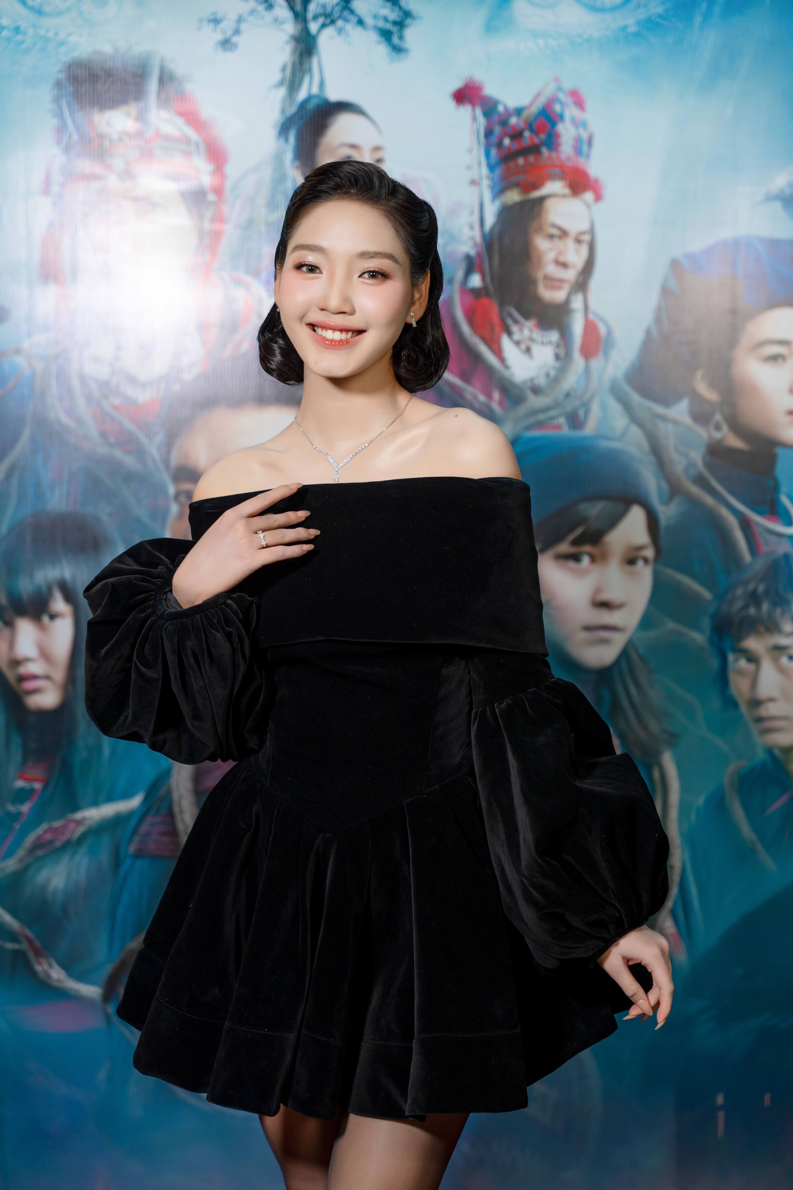 Nữ diễn viên cao 1,75m đóng chính phim kinh dị là ai?- Ảnh 8. Nữ diễn viên cao 1,75m đóng chính phim kinh dị là ai?- Ảnh 8.