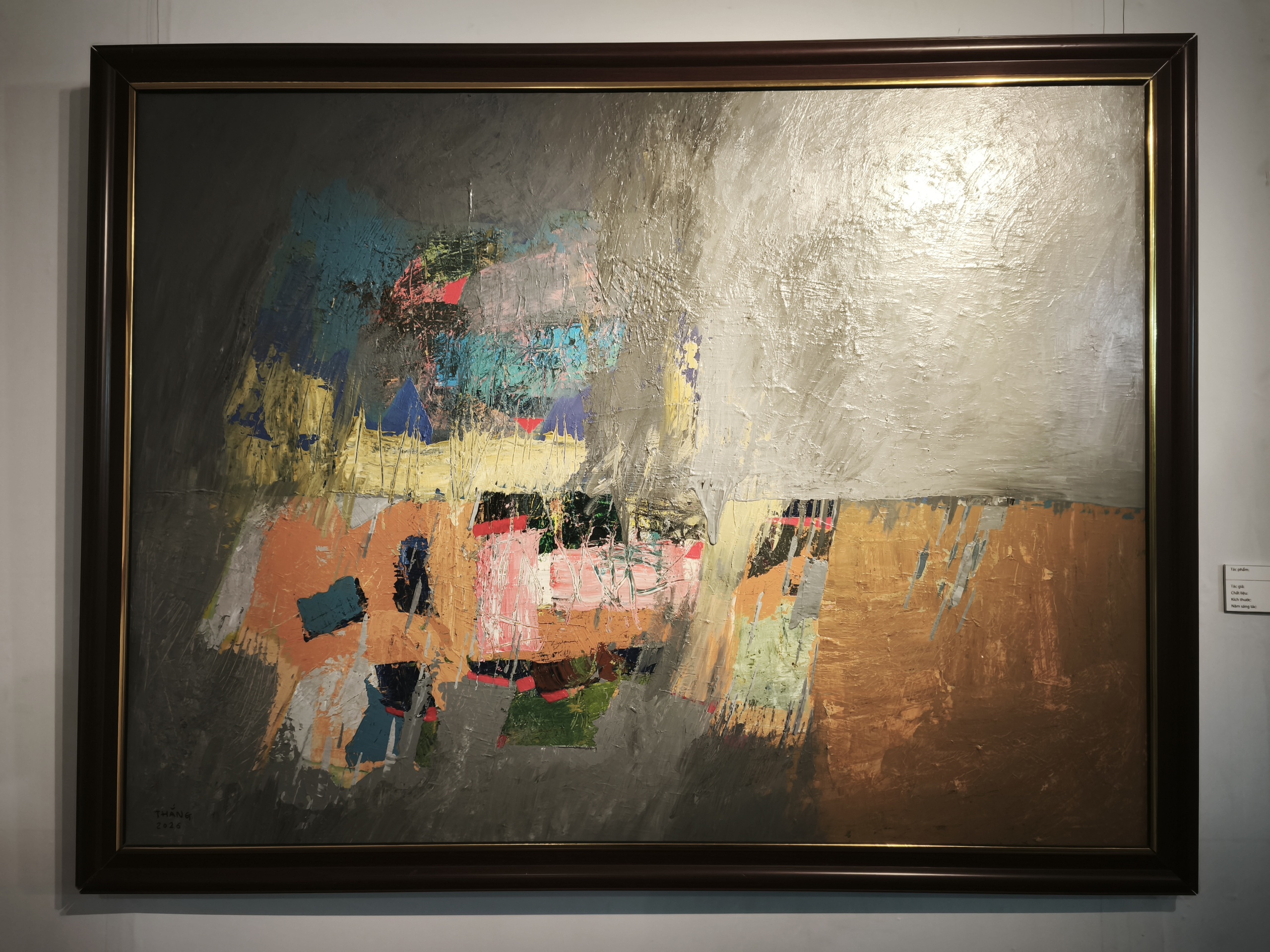 'Nghệ sĩ Đà Nẵng từng bước thu hẹp khoảng cách với các trung tâm mỹ thuật lớn'- Ảnh 11. 'Nghệ sĩ Đà Nẵng từng bước thu hẹp khoảng cách với các trung tâm mỹ thuật lớn'- Ảnh 11.