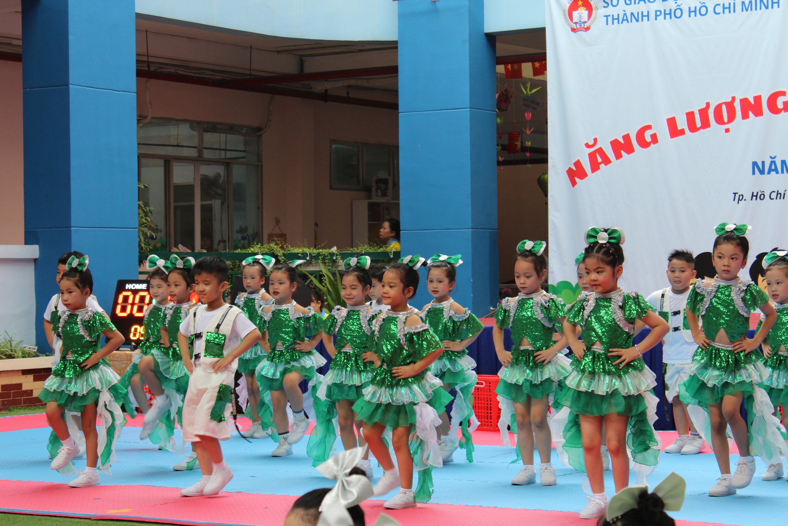 Vui như xem trẻ mầm non thi đấu thể thao - Ảnh 5.