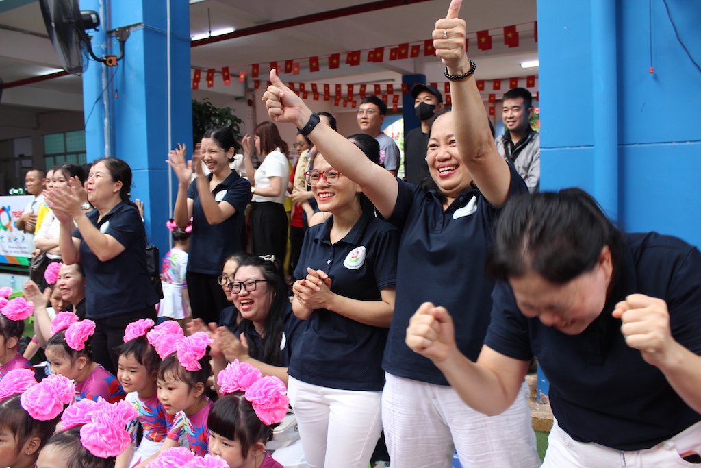 Vui như xem trẻ mầm non thi đấu thể thao - Ảnh 12.