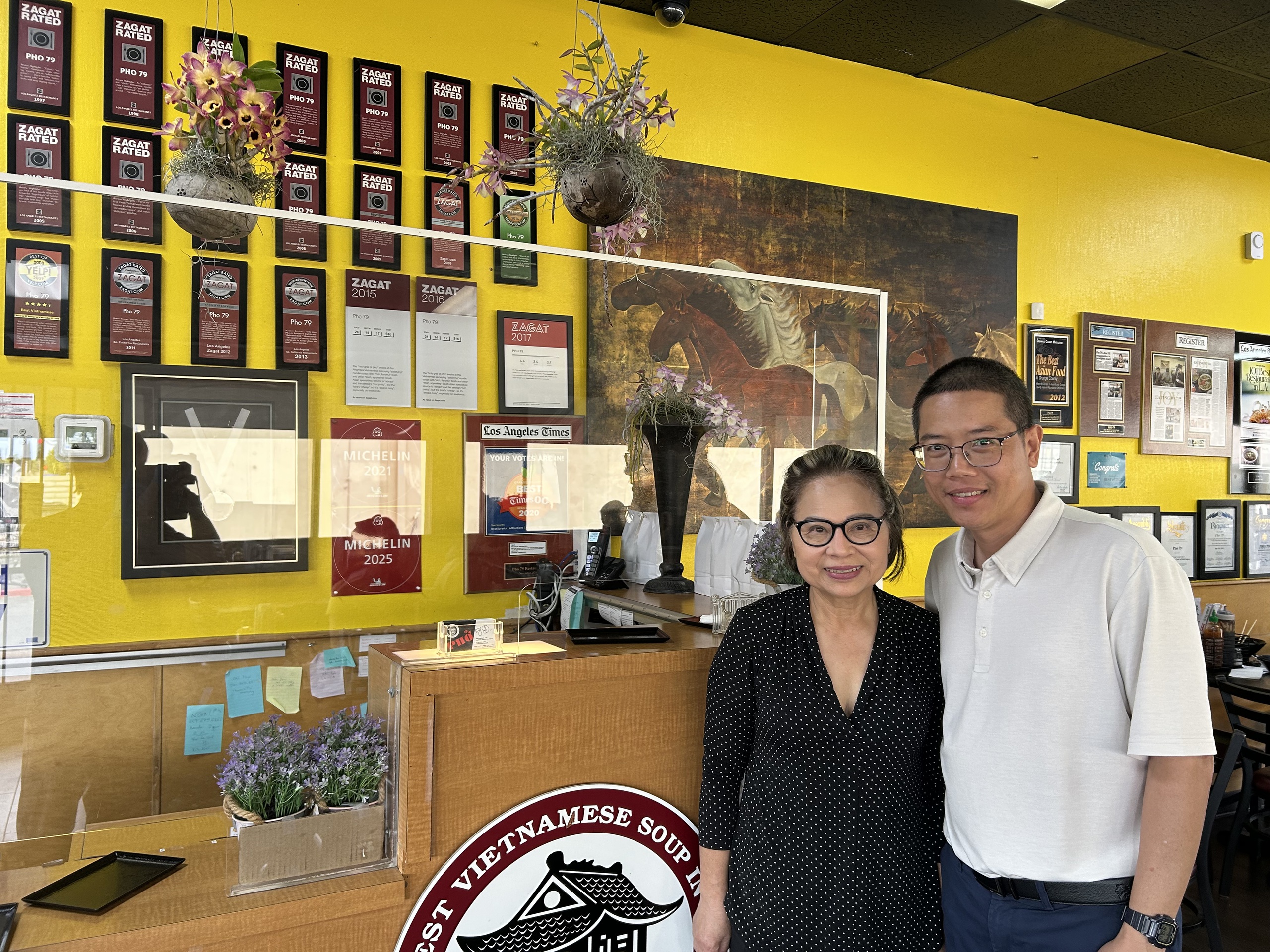 'Ăn phở th&igrave; chỉ c&oacute; Phở 79': Gia đ&igrave;nh gần nửa thế kỷ giữ hồn Việt ởMỹ - Ảnh 9.