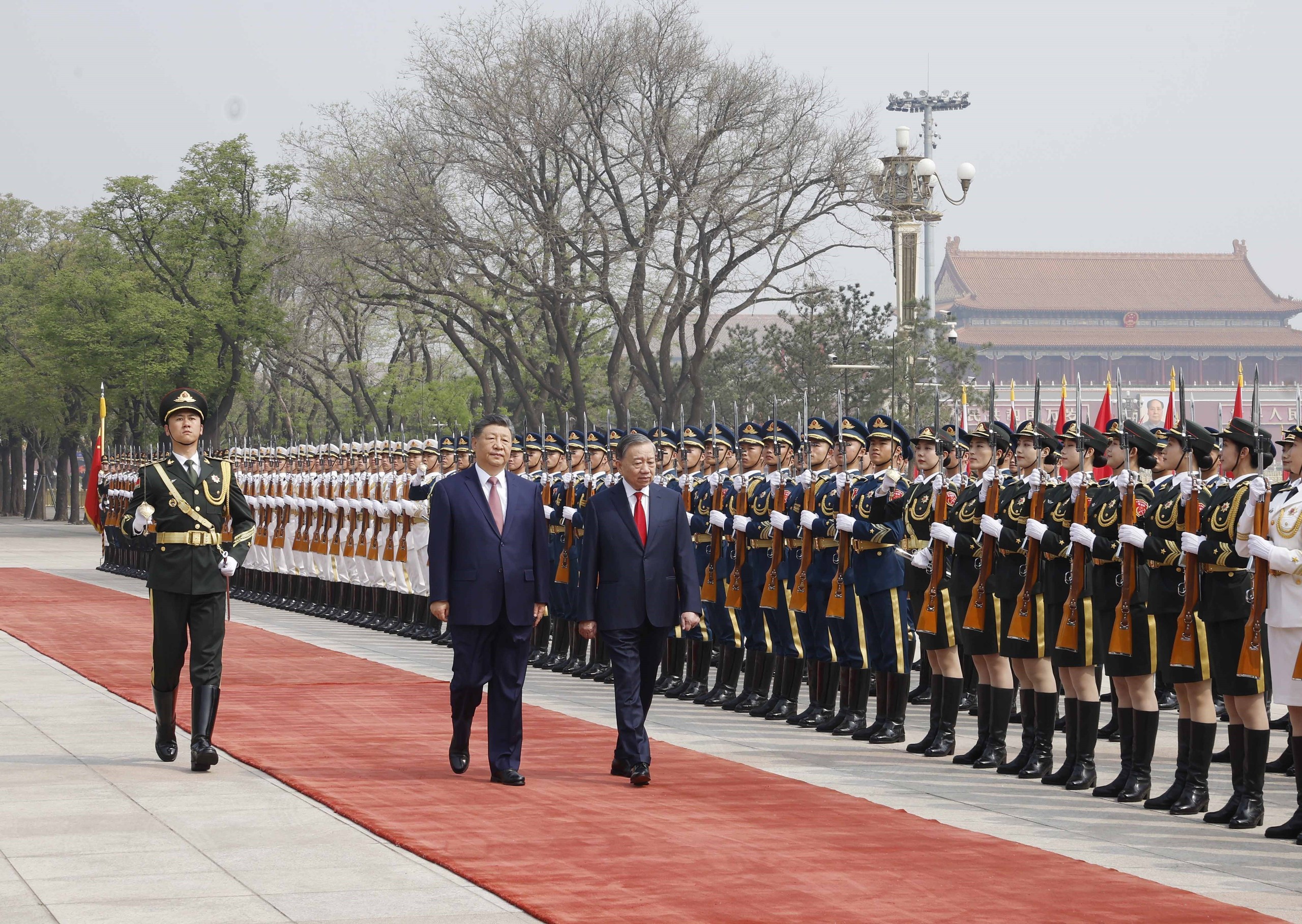 Lễ đ&oacute;n Tổng B&iacute; thư, Chủ tịch nước T&ocirc; L&acirc;m thăm cấp nh&agrave; nước Trung Quốc - Ảnh 3.