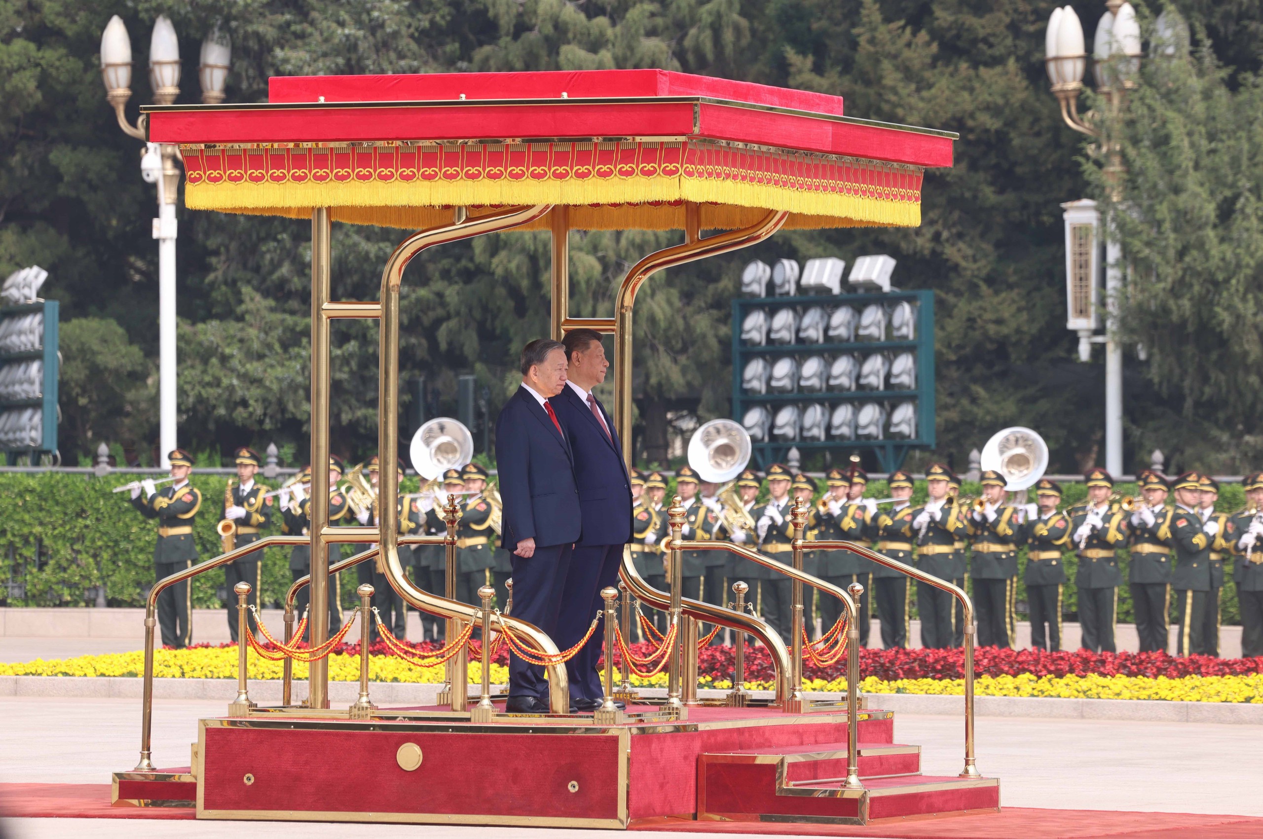 Lễ đ&oacute;n Tổng B&iacute; thư, Chủ tịch nước T&ocirc; L&acirc;m thăm cấp nh&agrave; nước Trung Quốc - Ảnh 2.