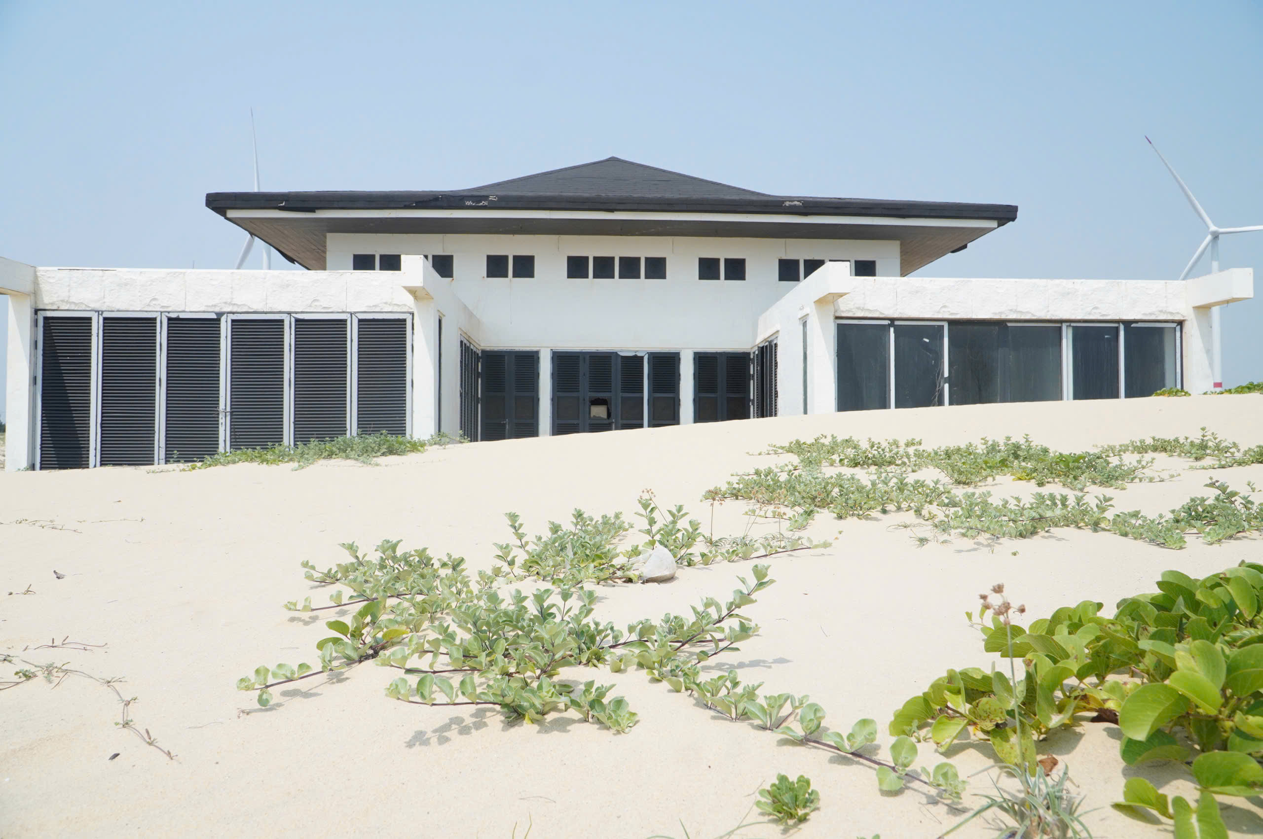 Hai dự án nghỉ dưỡng nghìn tỉ 'ngủ quên' bên Quy Nhơn- Ảnh 10.