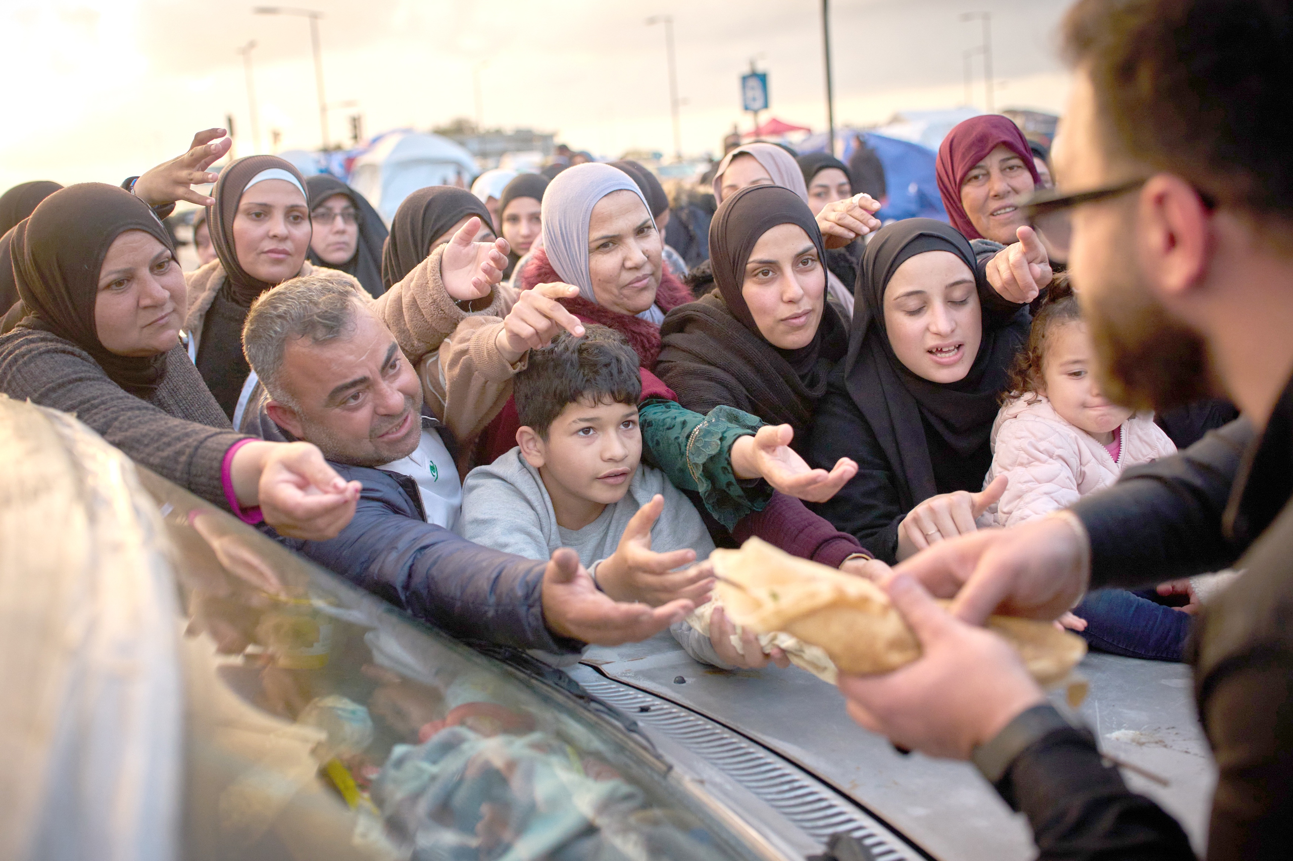 Cảnh báo kinh tế toàn cầu trước xung đột Trung Đông và giá dầu cao năm 2026 - Ảnh 1.