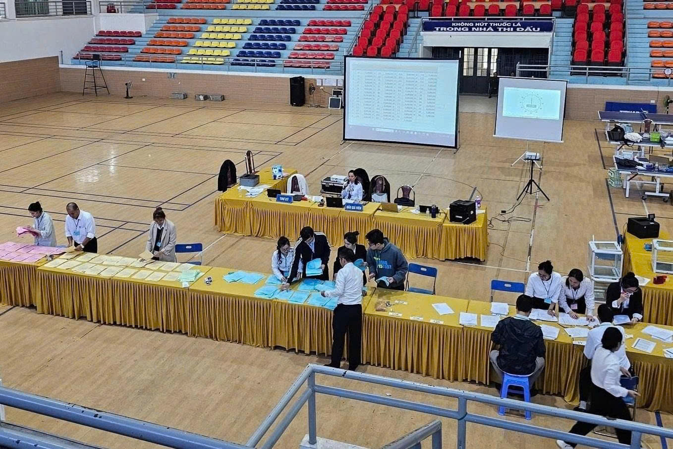 Làm gì để tránh rủi ro khi đấu giá tài sản trực tuyến?- Ảnh 1.