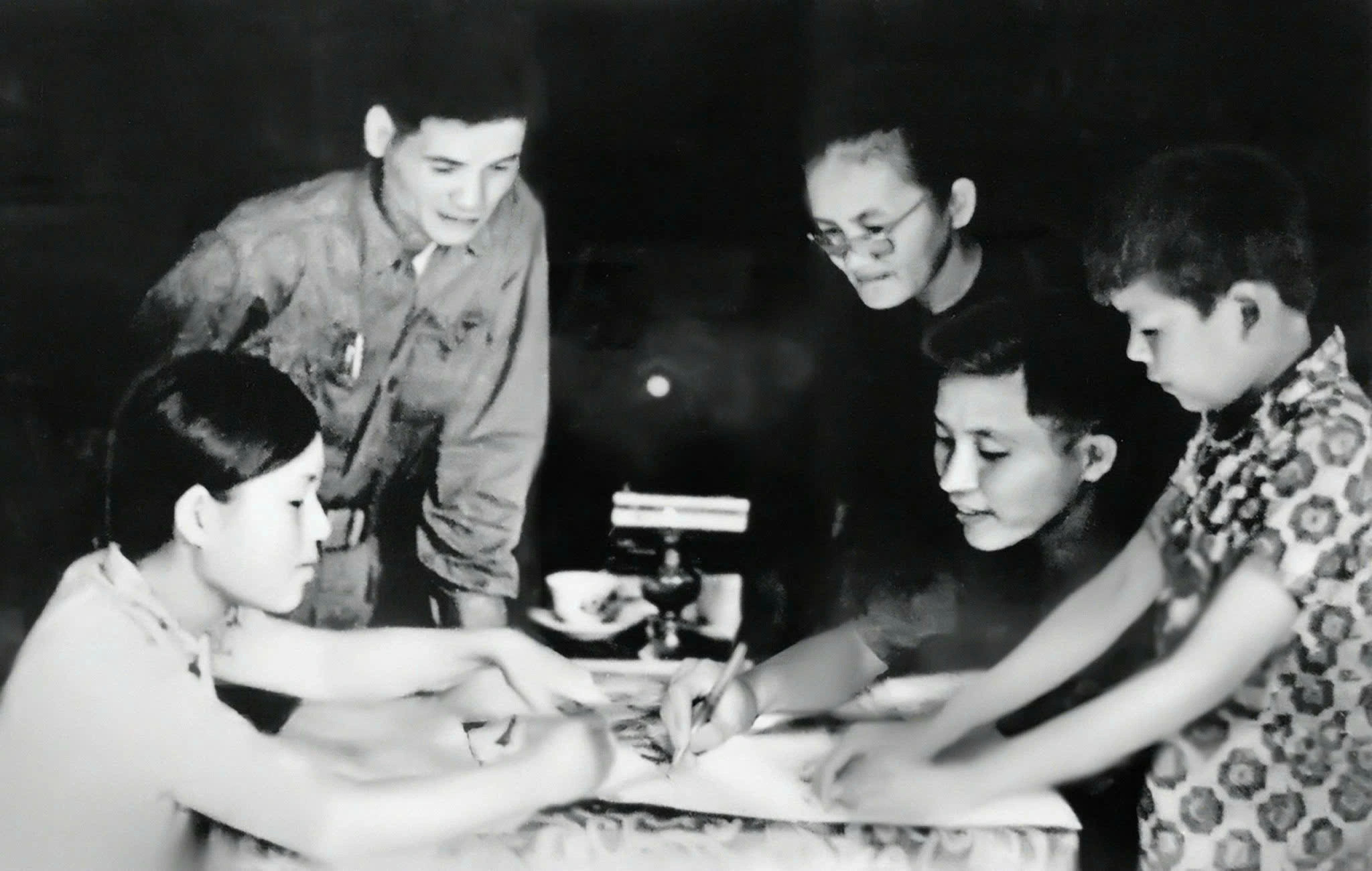 Chân dung 'má Sáu Ngẫu' được đề nghị truy tặng Anh hùng Lực lượng vũ trang nhân dân- Ảnh 5.