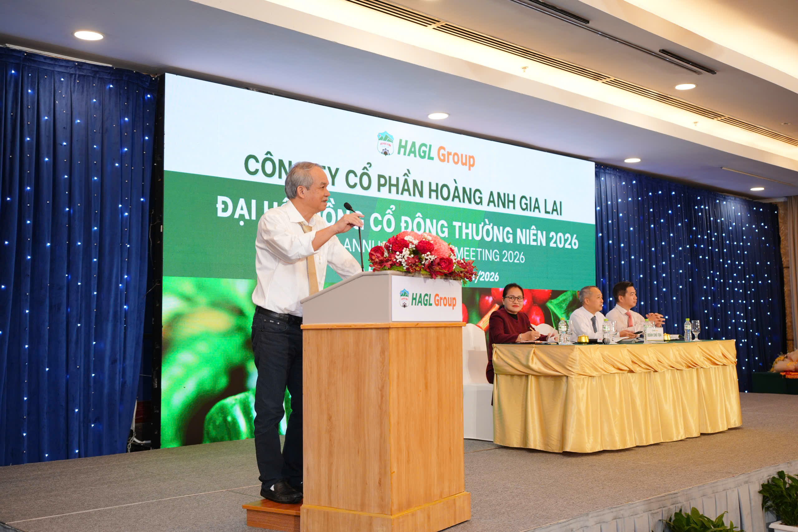 Bầu Đức 'có phần thưởng lớn' cho các cổ đông lâu đời nhất - Ảnh 1.