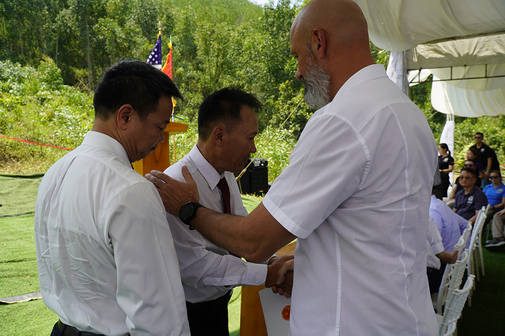 Tìm kiếm quân nhân Mỹ mất tích: Ký ức đau thương dưới chân núi Am - Ảnh 7.