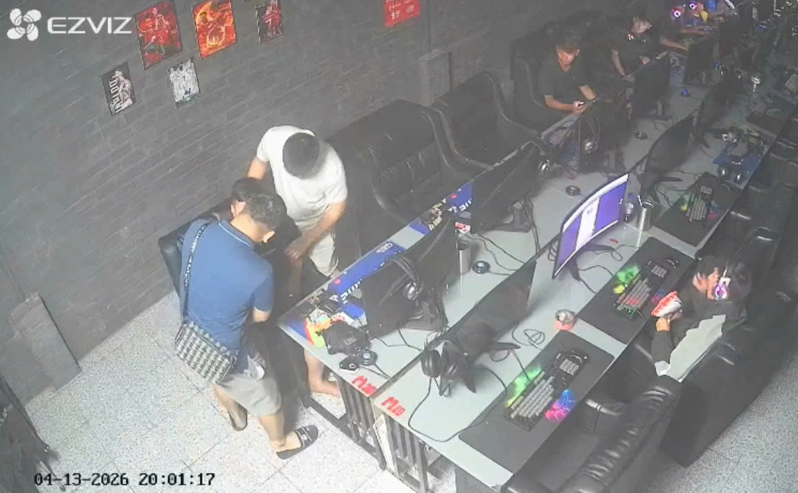 Công an vượt 2.000 km bắt tội phạm trốn ở quán game- Ảnh 1.