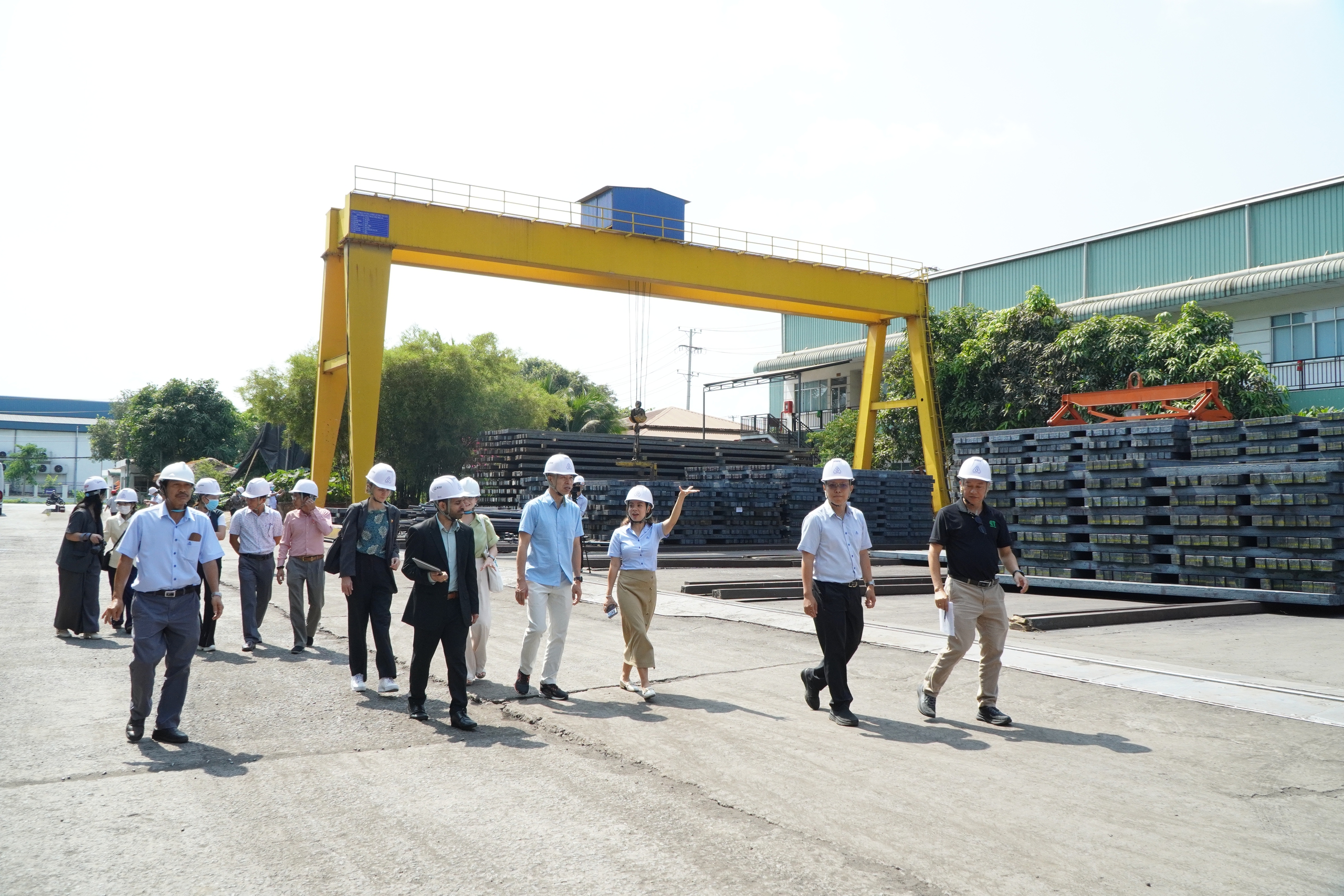 Chuyên gia Việt Nam và Đan Mạch đến doanh nghiệp triển khai VAS tại Cần Thơ - Ảnh 1.