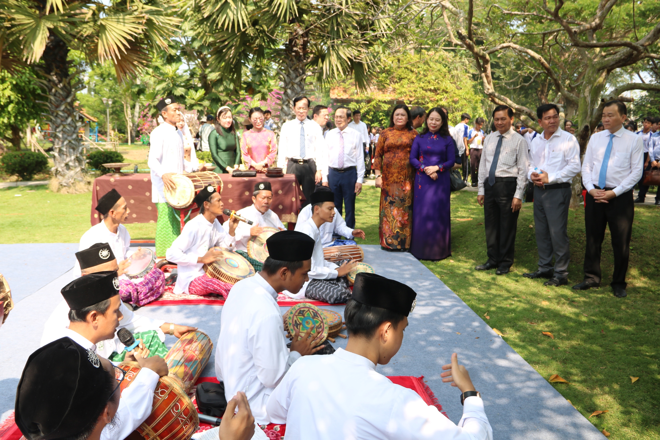 Đồng bào các dân tộc gìn giữ và lan tỏa những giá trị văn hóa tốt đẹp- Ảnh 4.