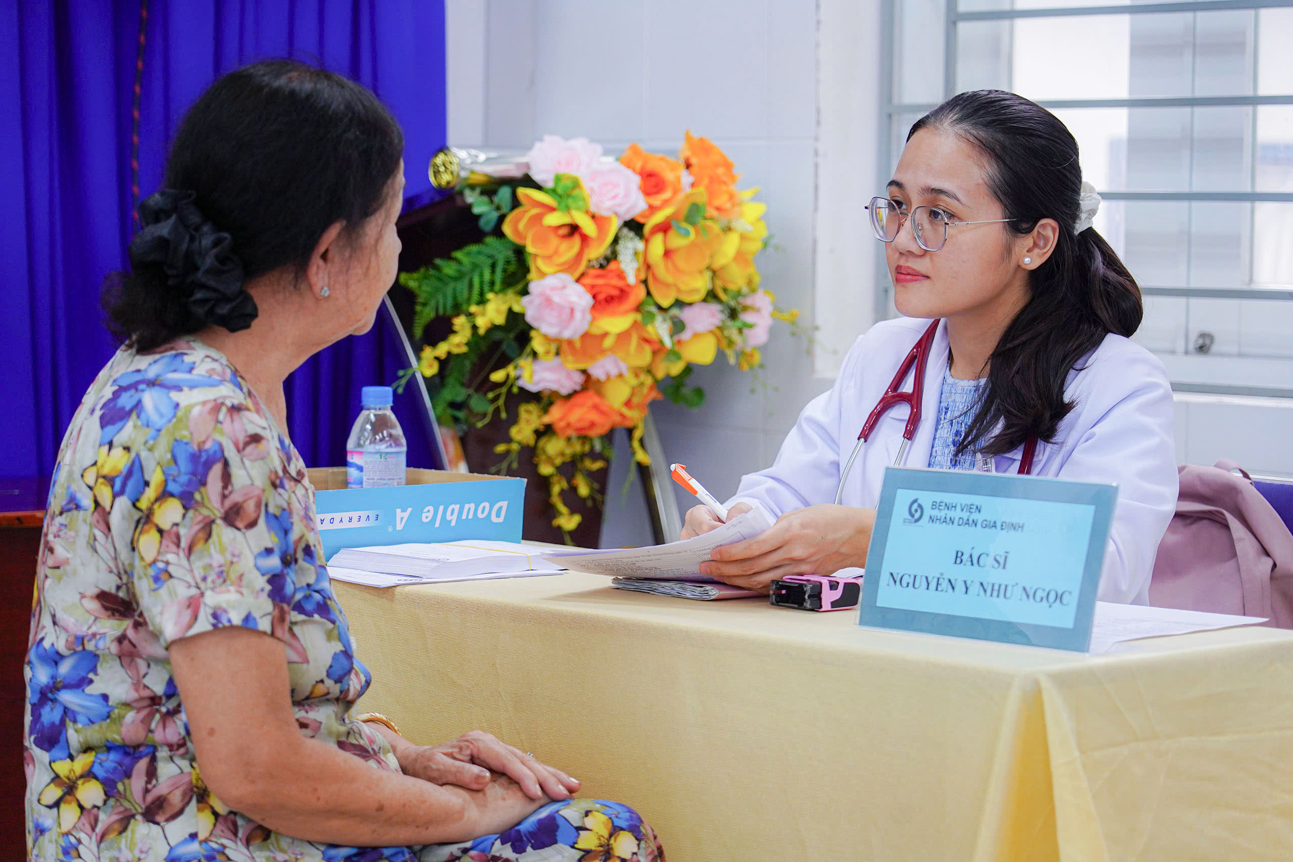 TP.HCM khám sức khỏe gần 30.000 người, phát hiện hơn 19.000 người có bệnh- Ảnh 2.