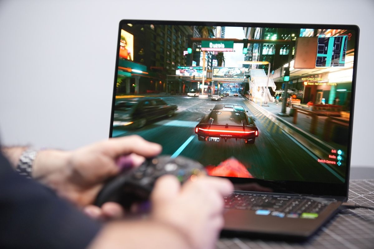 Intel chấm dứt cảnh laptop gaming ồn ào và nóng nực - Ảnh 1.