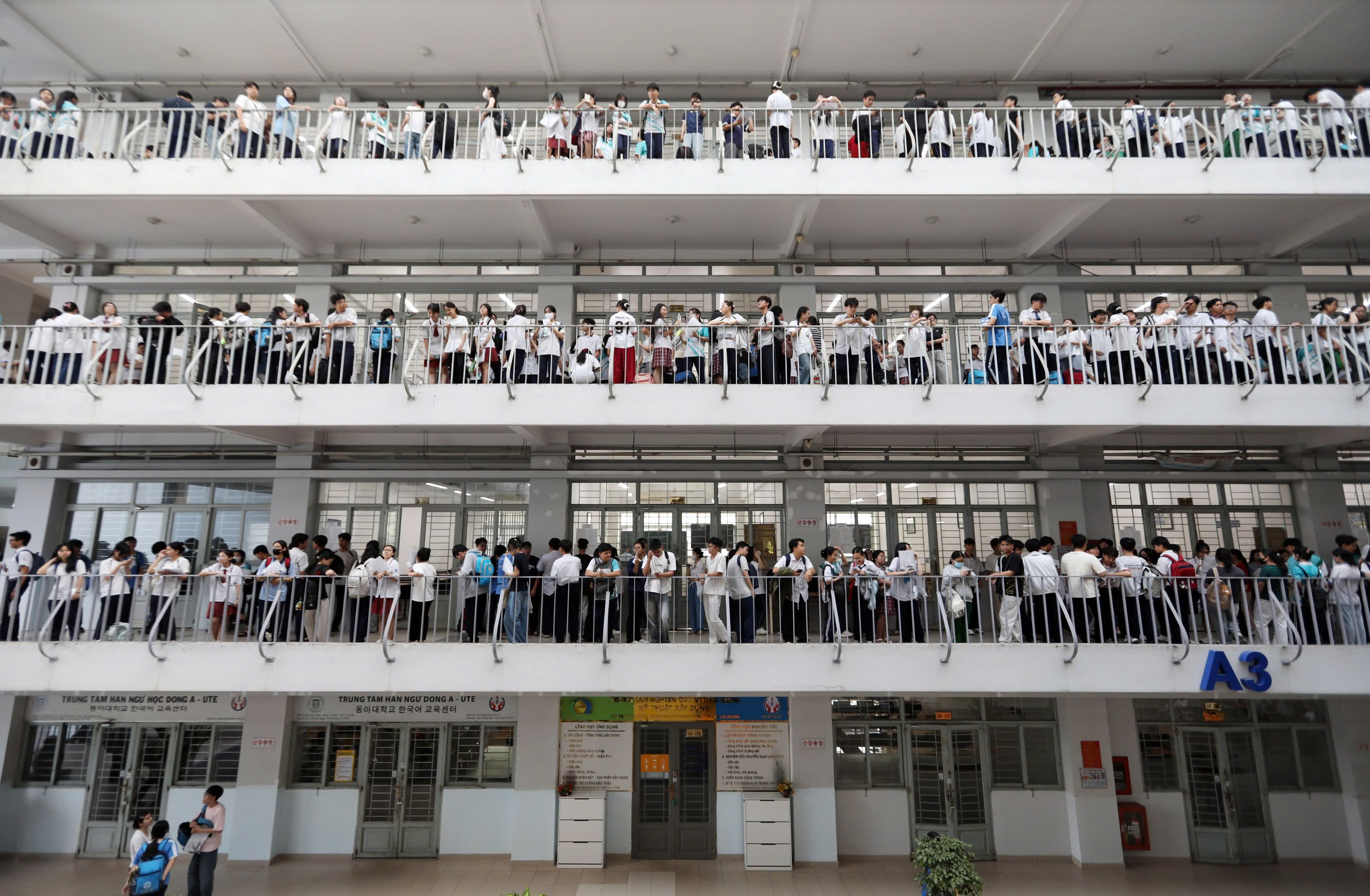 Sau 8 năm, quy mô thi đánh giá năng lực 'phình to' tới mức nào? - Ảnh 2.