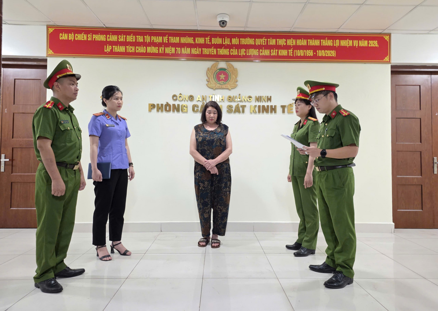 Khởi tố 2 bị can dùng chất cấm sản xuất giá đỗ ở Quảng Ninh- Ảnh 1.