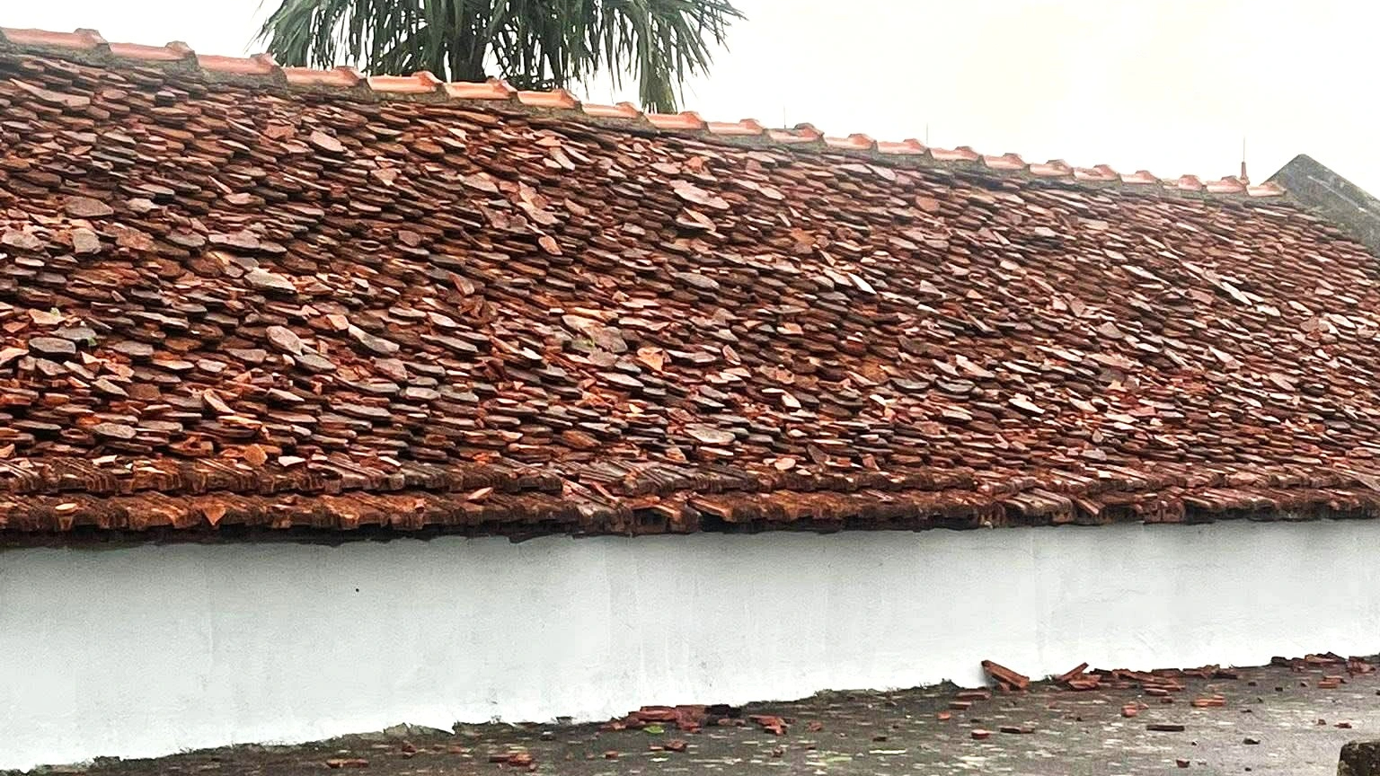  Mưa đá bất thường nhiều nơi gây hư hỏng tài sản- Ảnh 4.