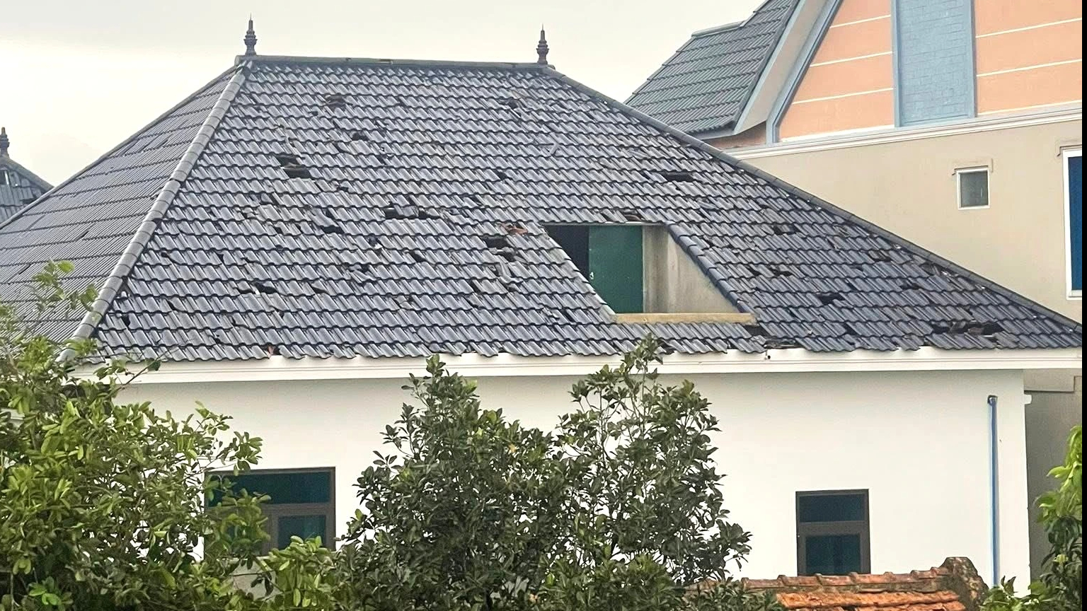  Mưa đá bất thường nhiều nơi gây hư hỏng tài sản- Ảnh 6.