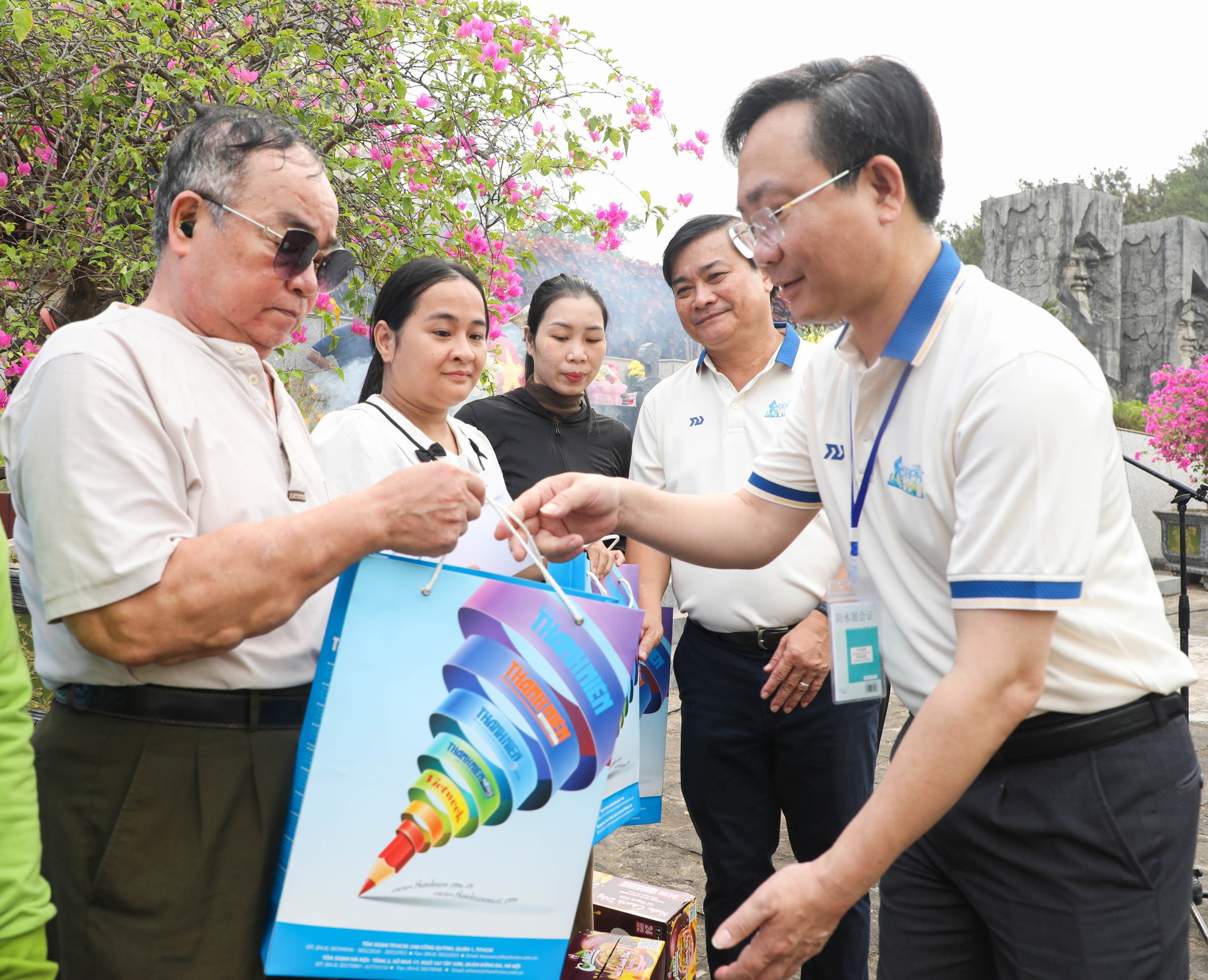 Nhịp xe nối d&agrave;i t&iacute;nh nh&acirc;n văn- Ảnh 2.