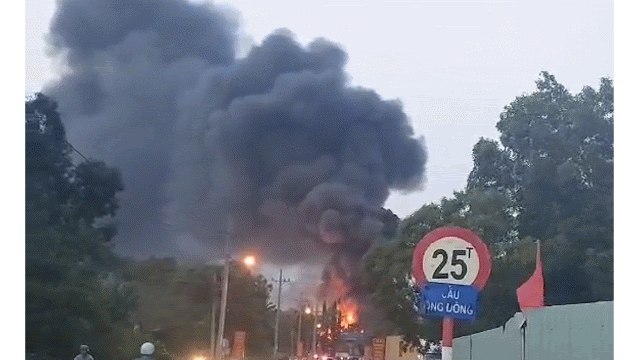 ch&aacute;y - Ảnh 1.