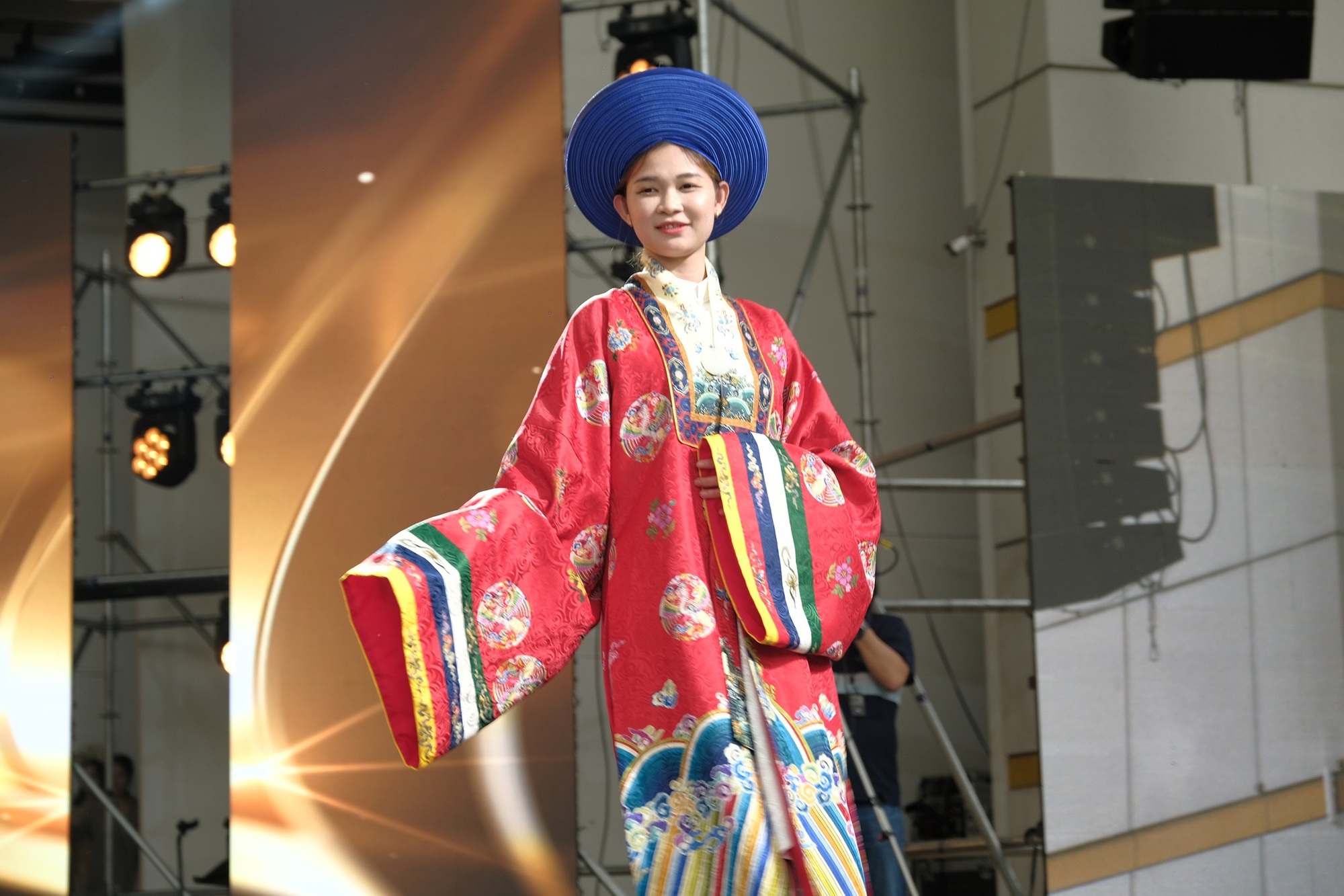 H&agrave; L&ecirc;, Ho&agrave;ng Yến Chibi kết nối văn h&oacute;a Việt - H&agrave;n- Ảnh 1.