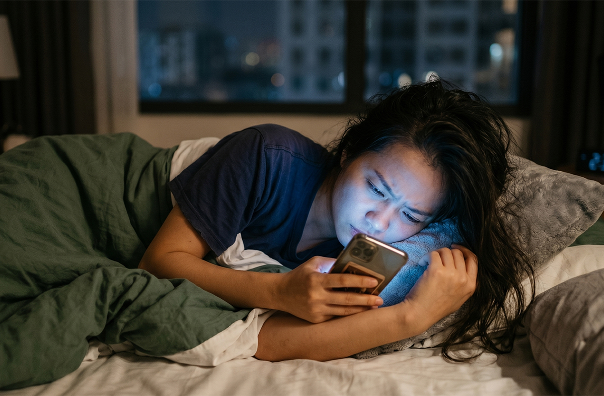 5 sai lầm trước khi ngủ khiến bạn mệt mỏi hơn vào sáng hôm sau - Ảnh 1.