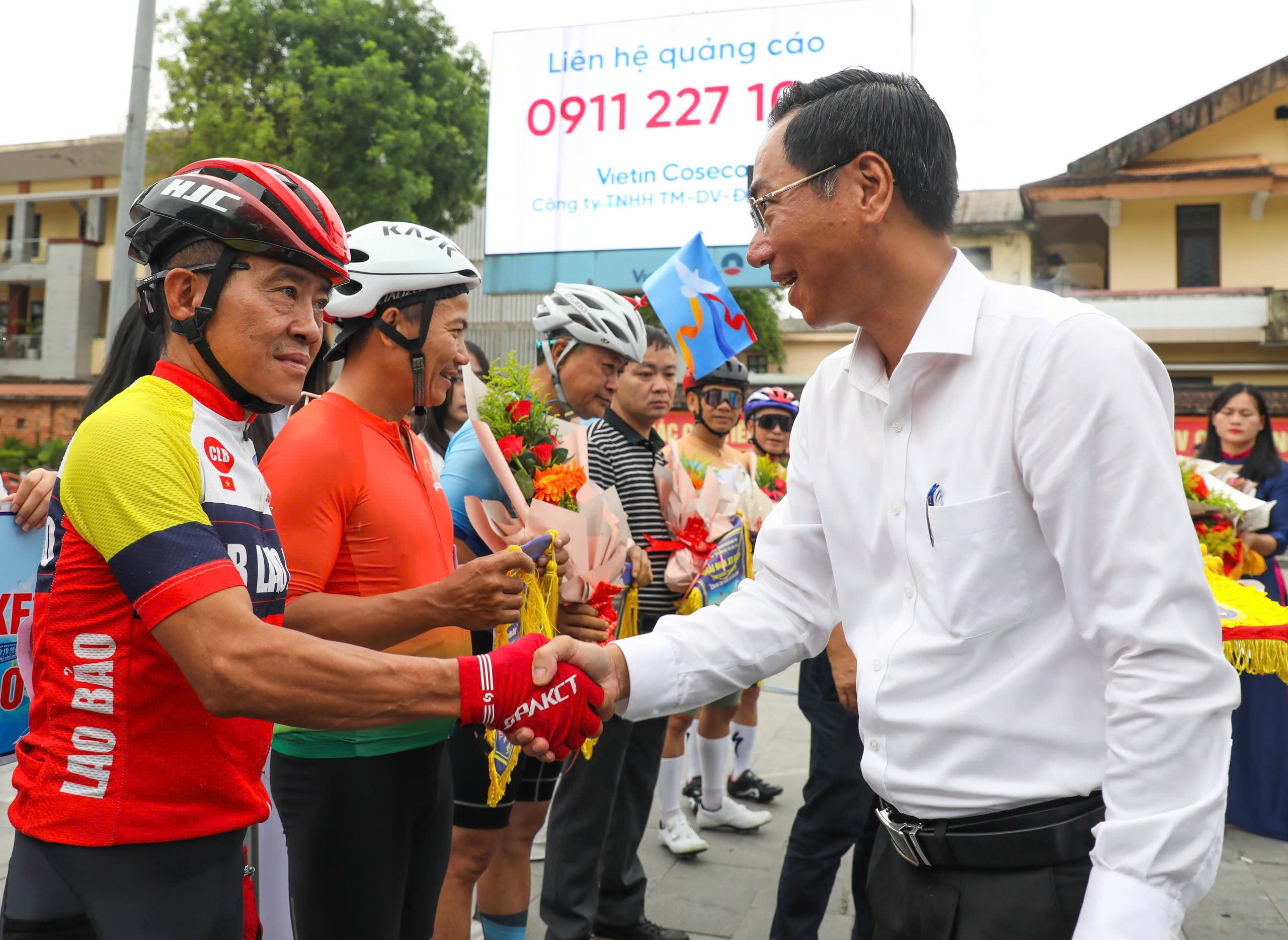 Hơn 260 cua rơ tranh t&agrave;i tại Th&agrave;nh cổ Quảng Trị, lan tỏa th&ocirc;ng điệp h&ograve;a b&igrave;nh- Ảnh 8.