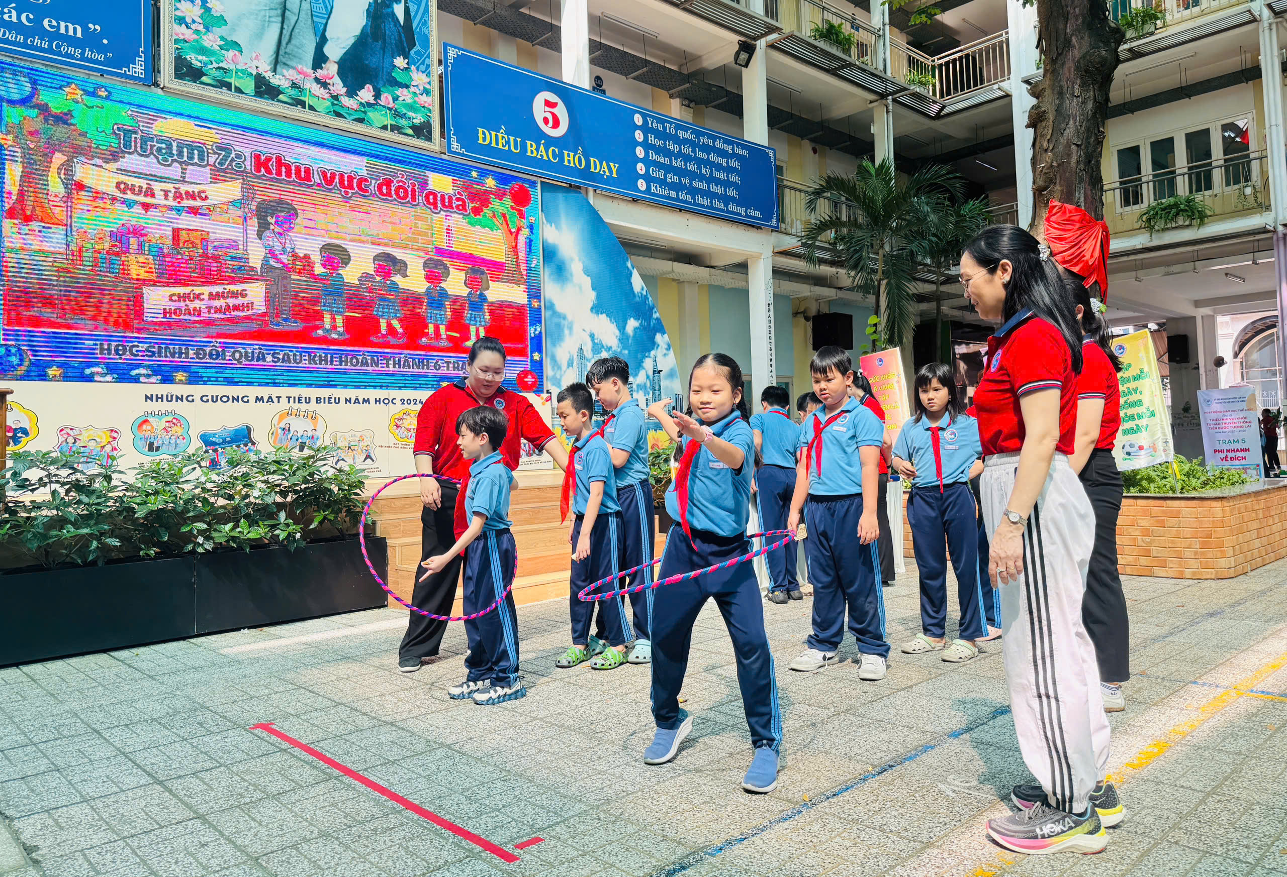 Nhịp sống thể thao trong những trường tiểu học tại TP.HCM - Ảnh 12.