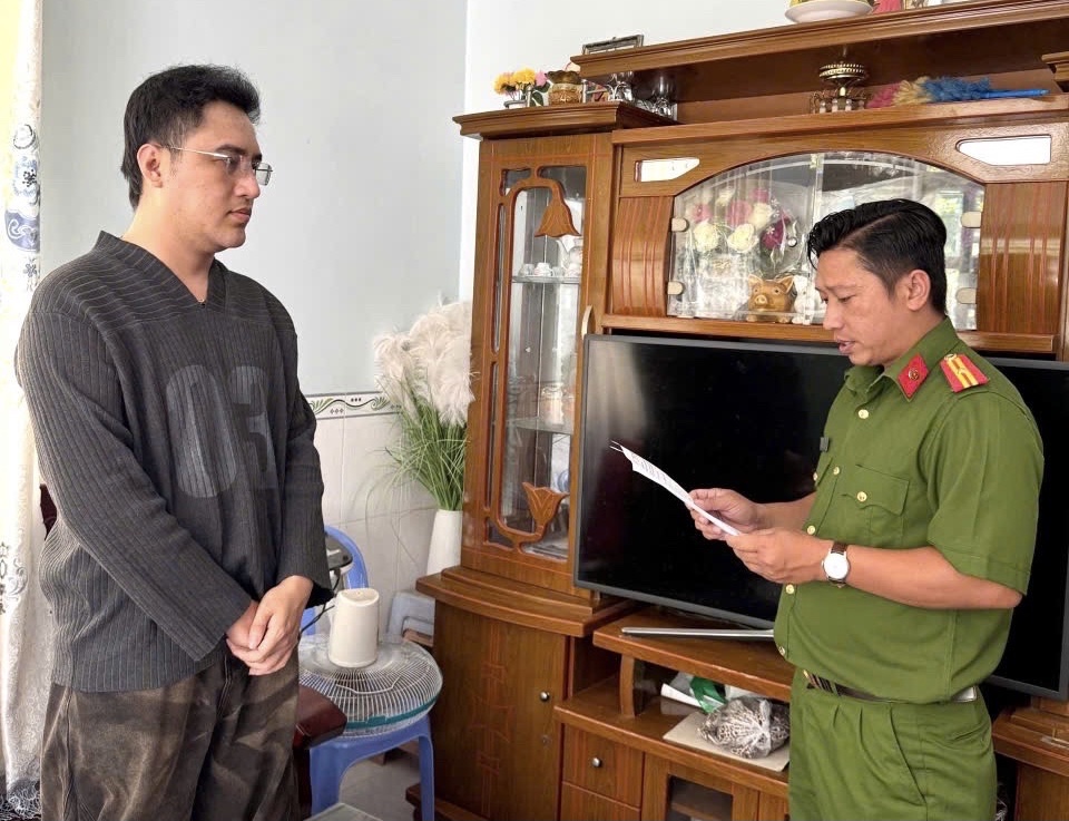 Cảnh Báo Lừa Đảo: Nam thanh niên lạm dụng chiêu trò vay tiền đáo hạn chiếm đoạt hơn 20 tỉ đồng