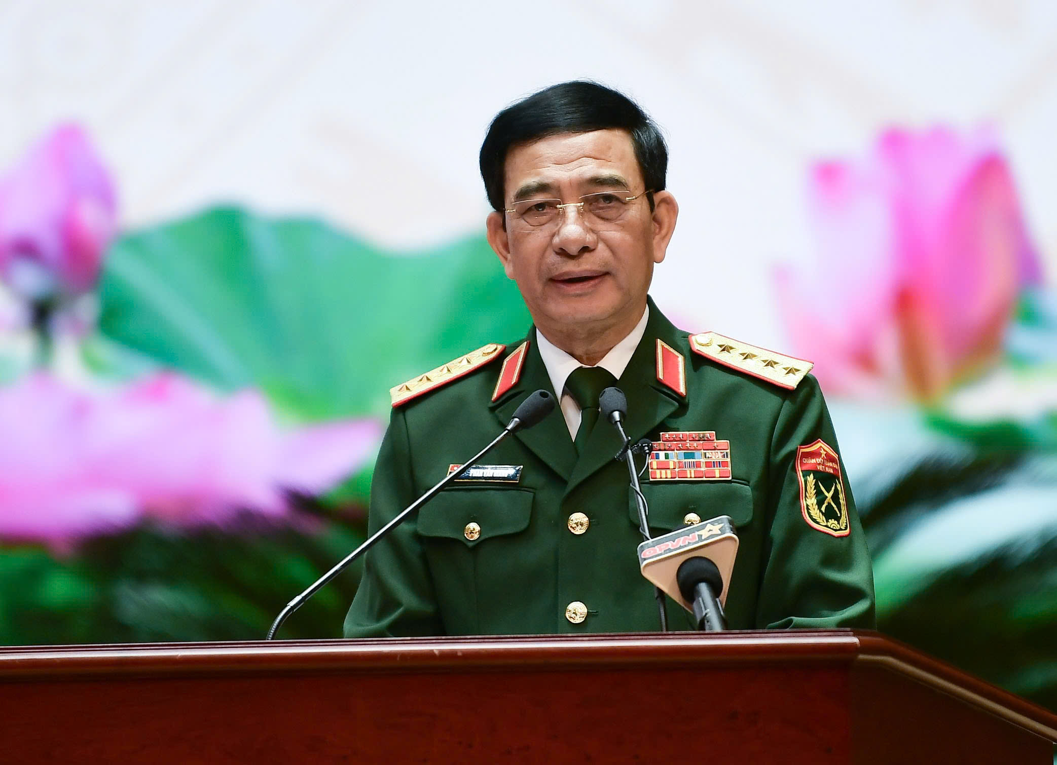 Đại tướng Phan Văn Giang đề nghị thanh ni&ecirc;n qu&acirc;n đội thực hiện 16 từ kh&oacute;a - Ảnh 1.