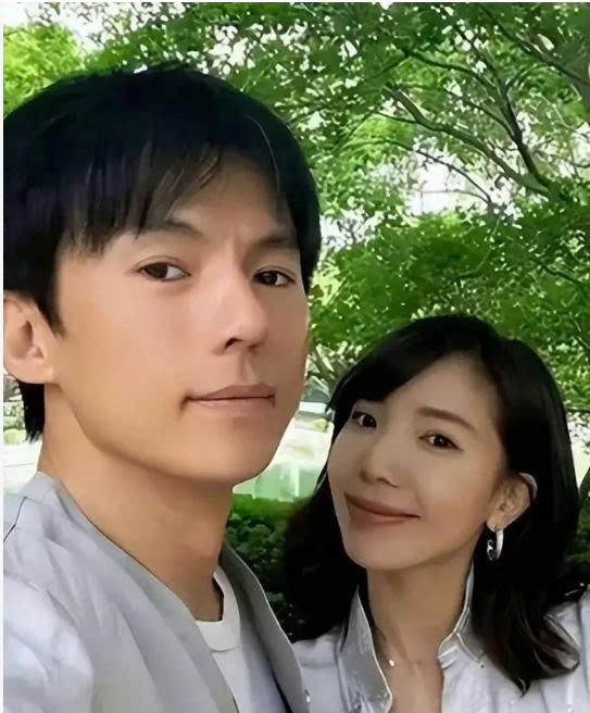 B&ecirc; bối đời tư chấn động, nam diễn vi&ecirc;n Trung Quốc tạm dừng hoạt động nghệ thuật - Ảnh 1.