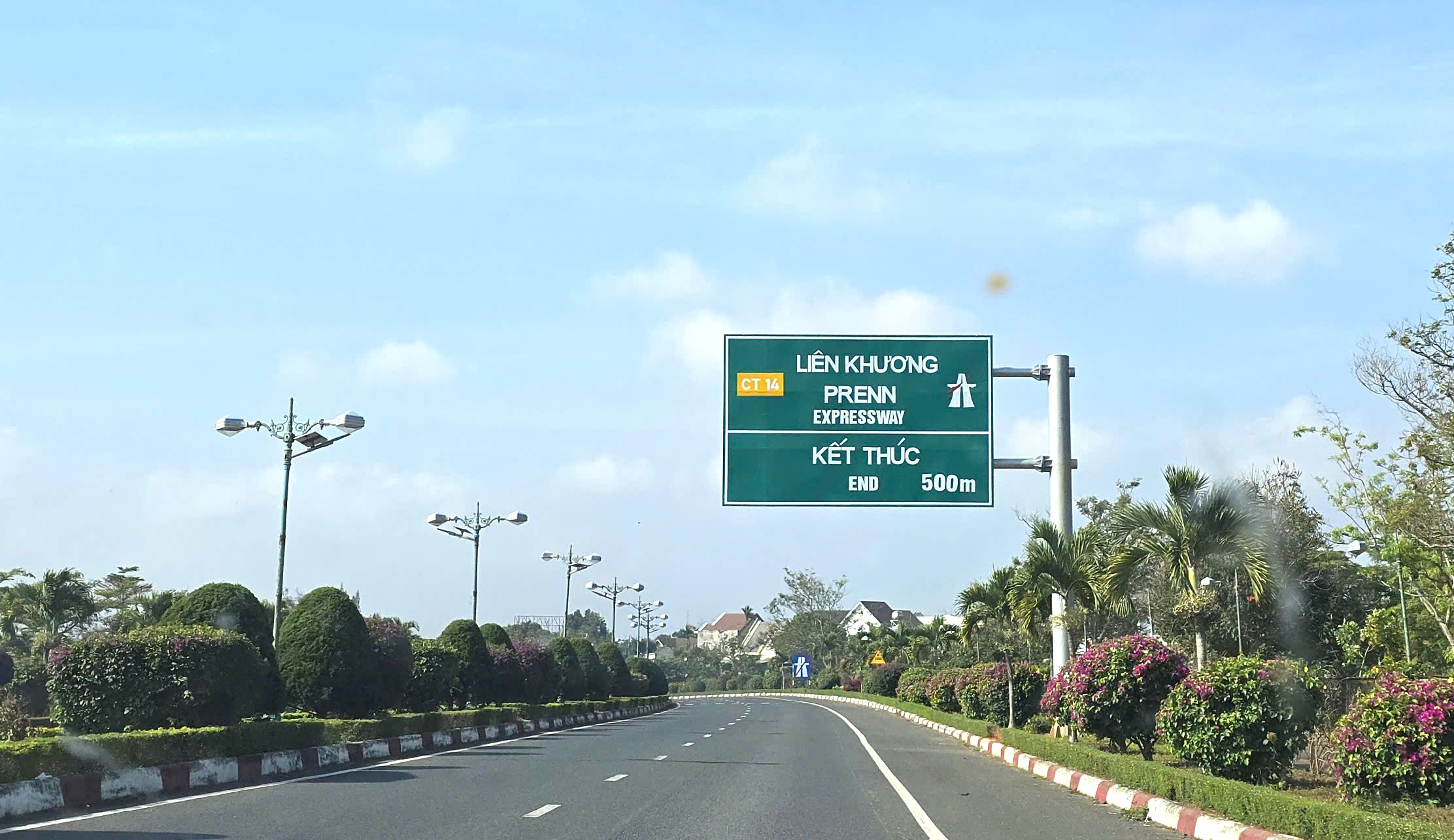 - Ảnh 1. - Ảnh 1.