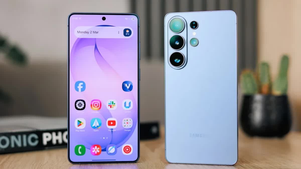 Samsung nói gì về việc Galaxy S và Galaxy A ngày càng giống nhau? - Ảnh 1.