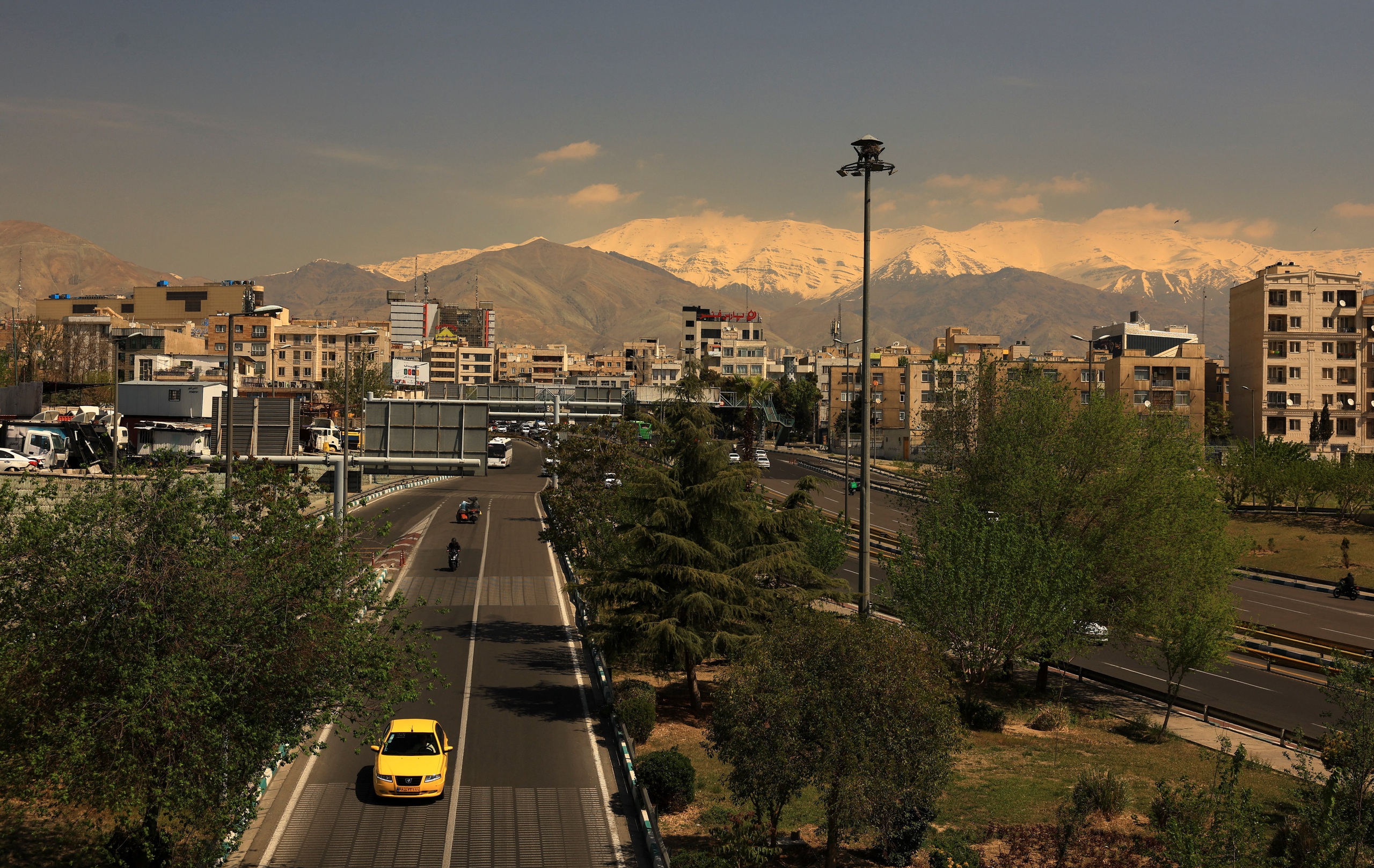 Iran từ chối đ&agrave;m ph&aacute;n h&ograve;a b&igrave;nh với Mỹ sau tối hậu thư của Tổng thống Trump - Ảnh 1.