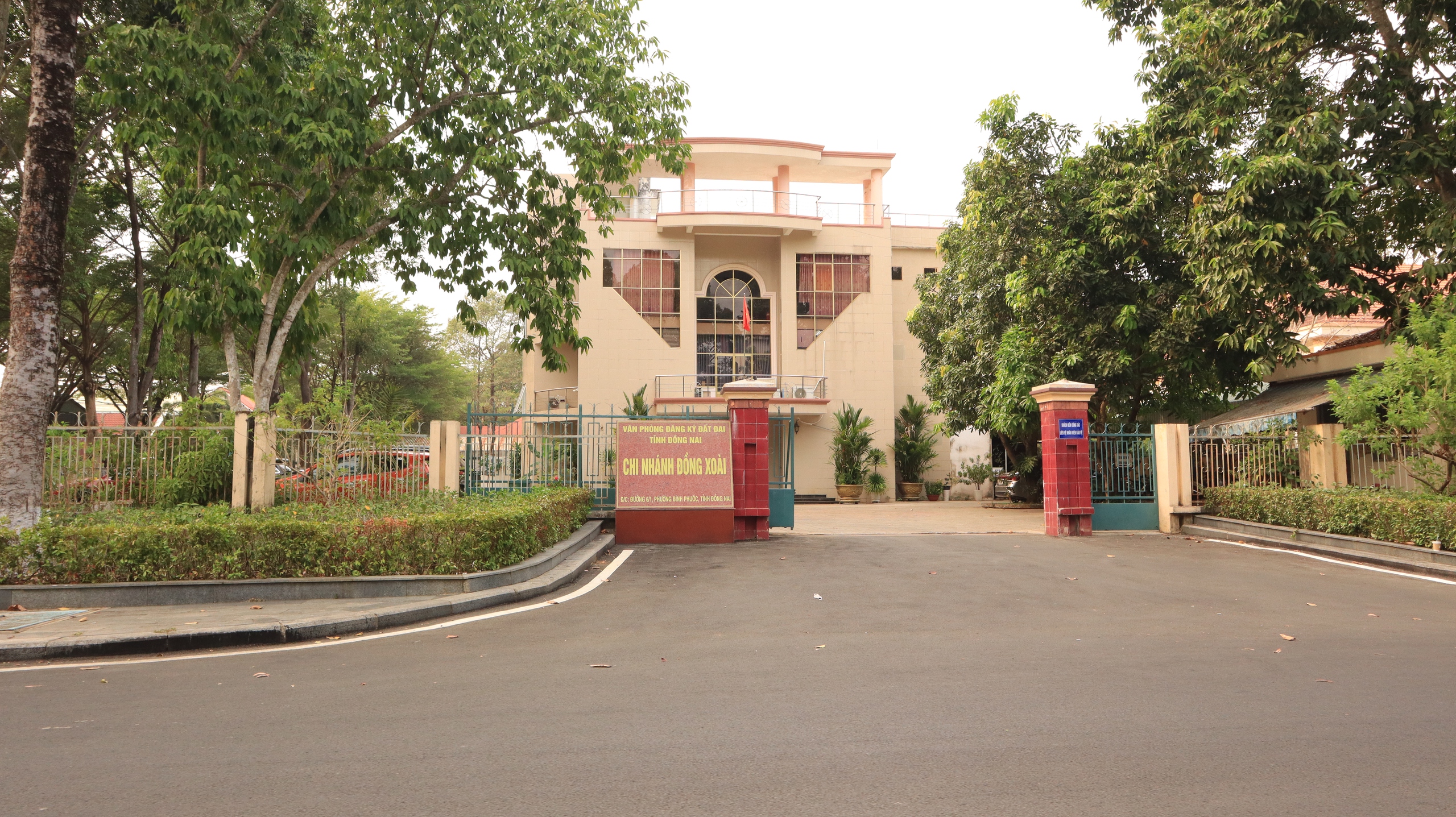 C&aacute;c trụ sở ở Trung t&acirc;m h&agrave;nh ch&iacute;nh tỉnh B&igrave;nh Phước cũ được sử dụng ra sao? - Ảnh 7.