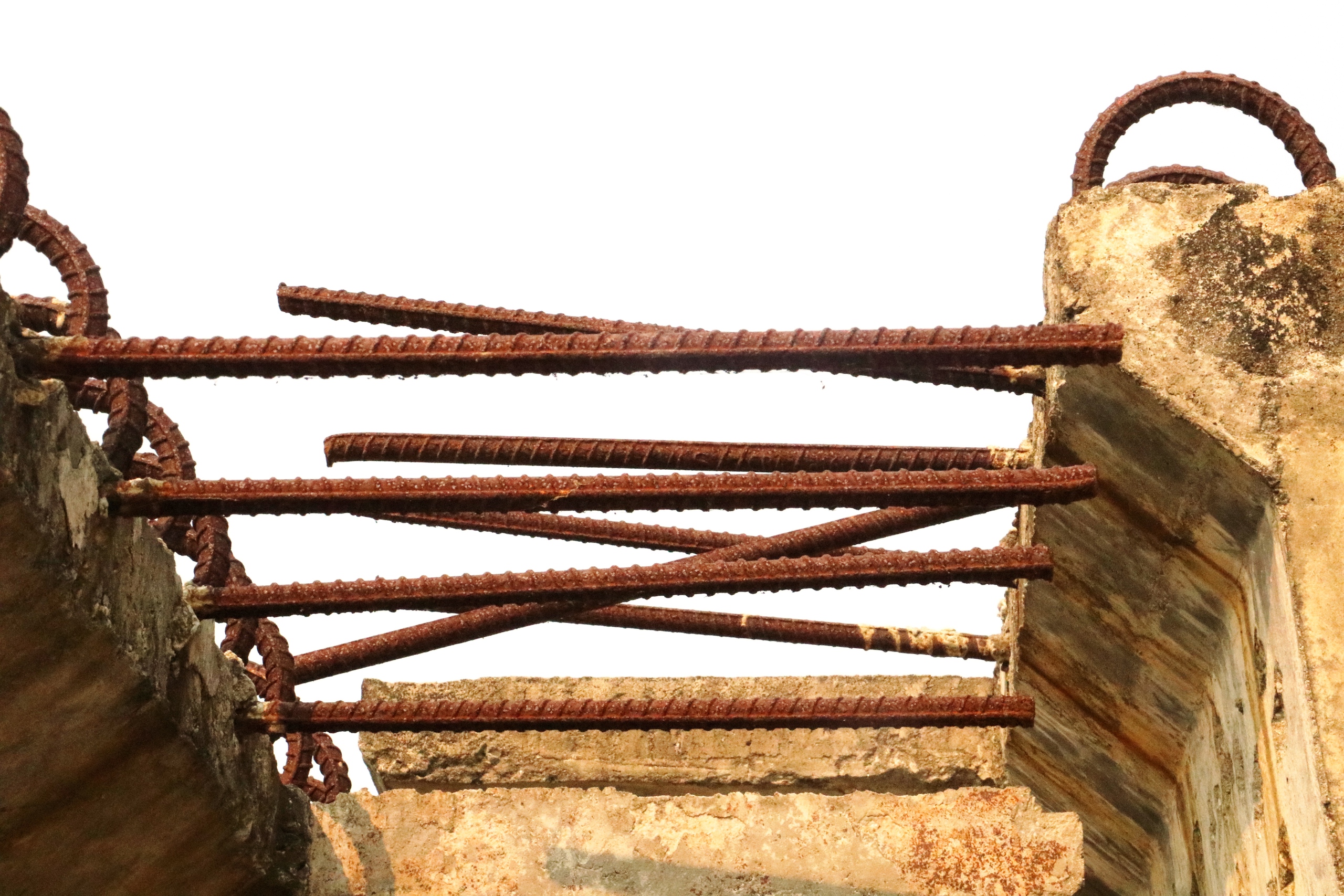 Đ&agrave; Nẵng: Cận cảnh cầu 220 tỉ bắc qua s&ocirc;ng Trường Giang treo gần cả thập ni&ecirc;n - Ảnh 4.