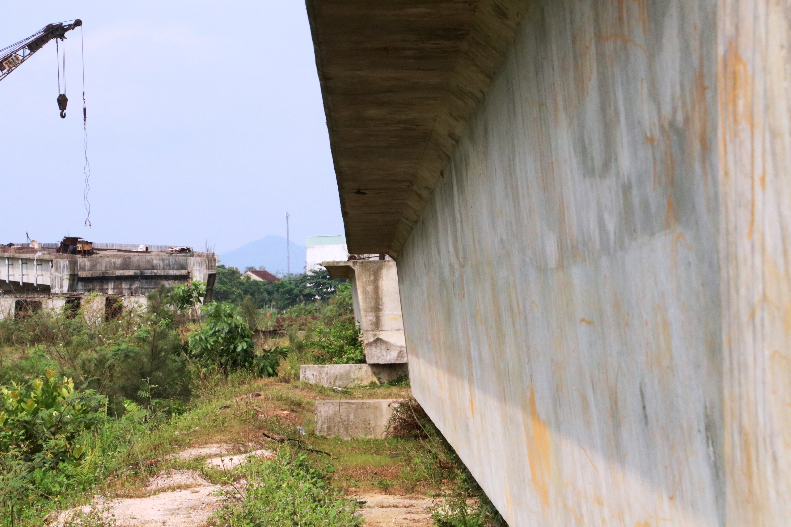 Đ&agrave; Nẵng: Cận cảnh cầu 220 tỉ bắc qua s&ocirc;ng Trường Giang treo gần cả thập ni&ecirc;n - Ảnh 14.