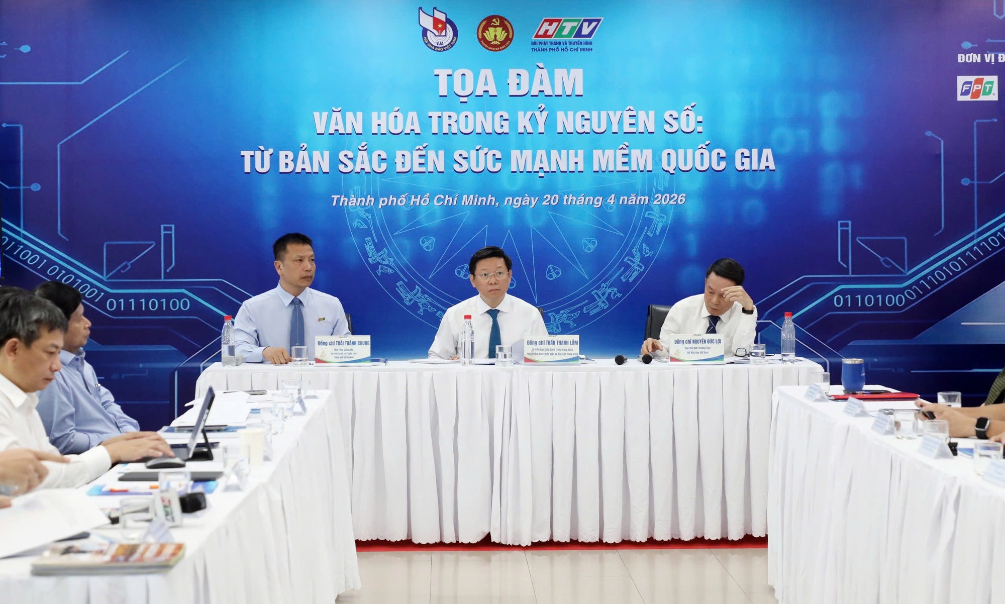 Th&aacute;ch thức văn h&oacute;a trong kỷ nguy&ecirc;n số- Ảnh 1.