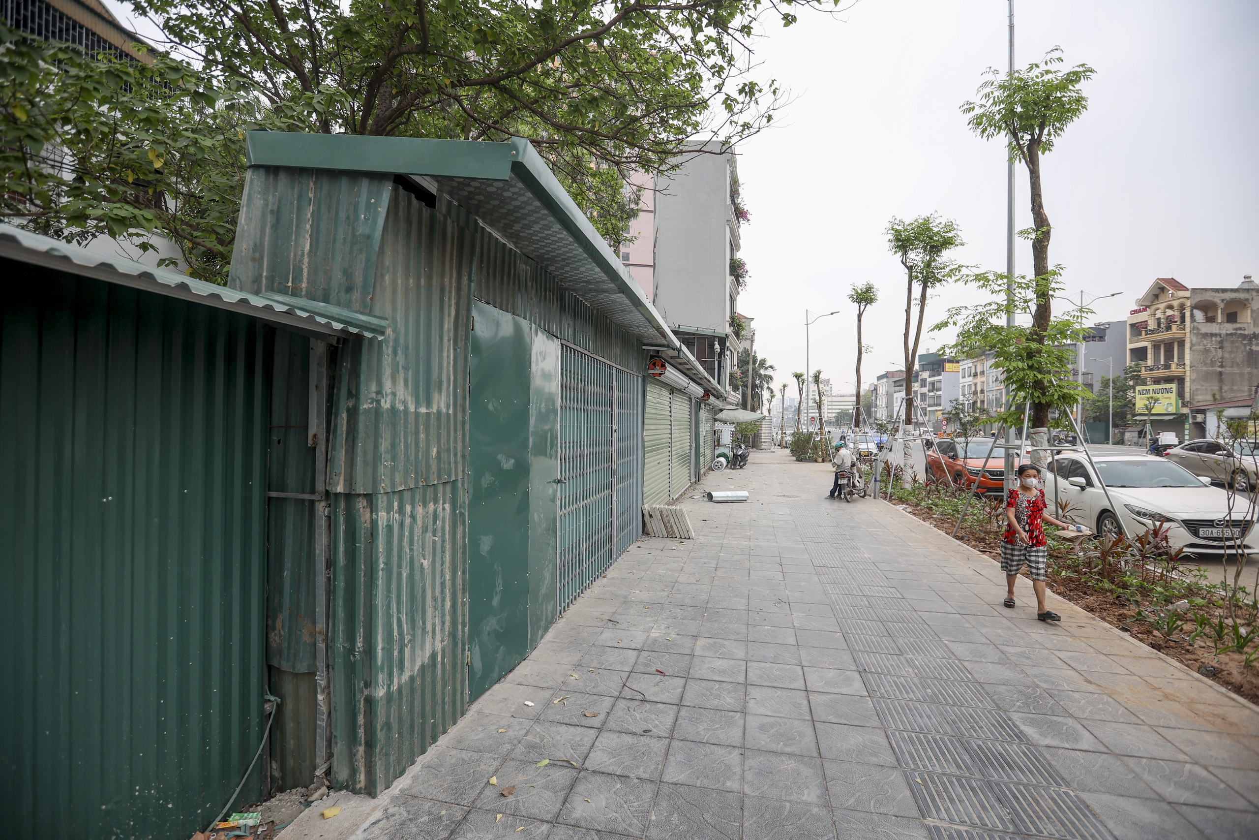 Nhà 'siêu mỏng, siêu méo' tái diễn tại Hà  - Ảnh 2.