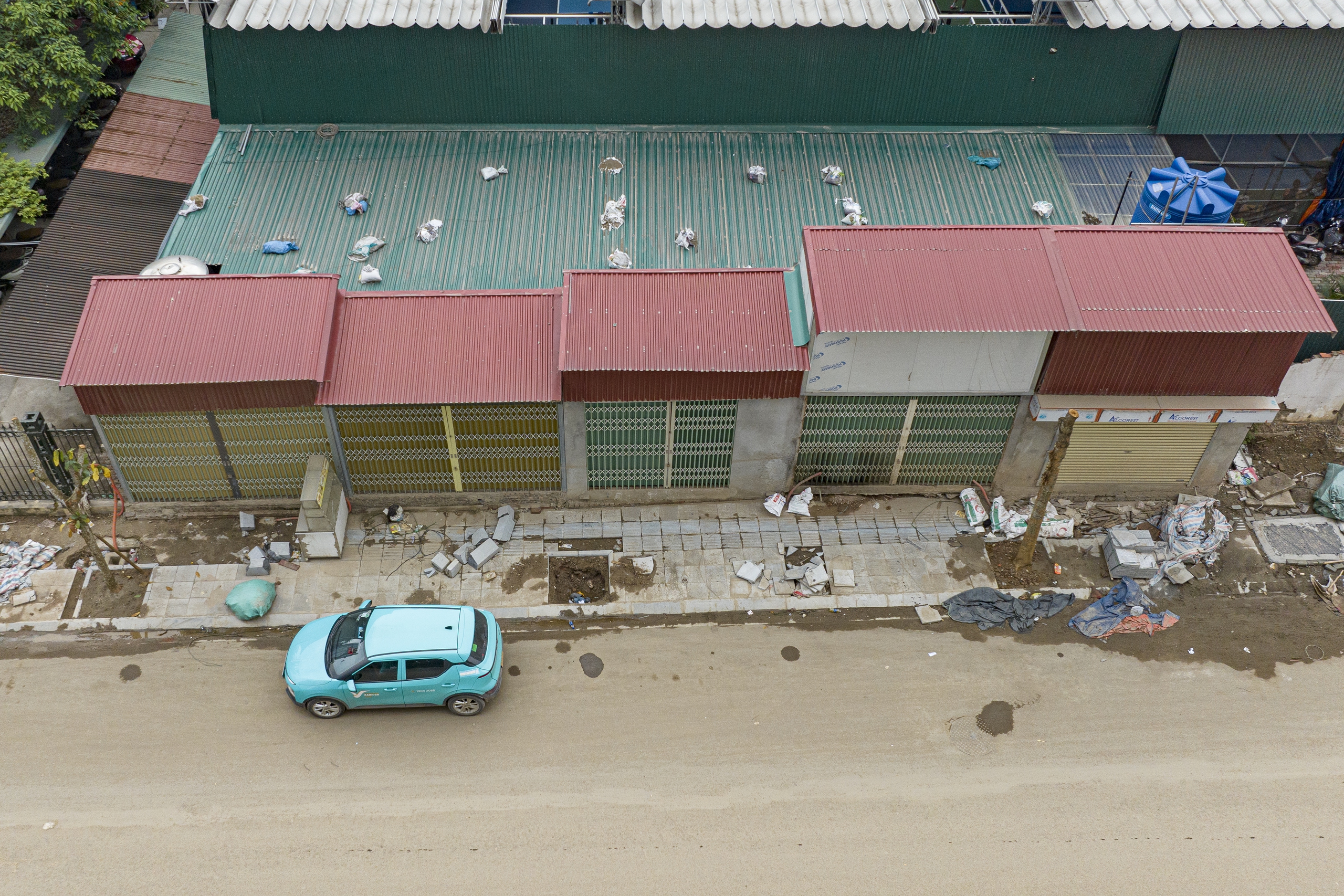 Nhà 'siêu mỏng, siêu méo' tái diễn tại Hà  - Ảnh 6.