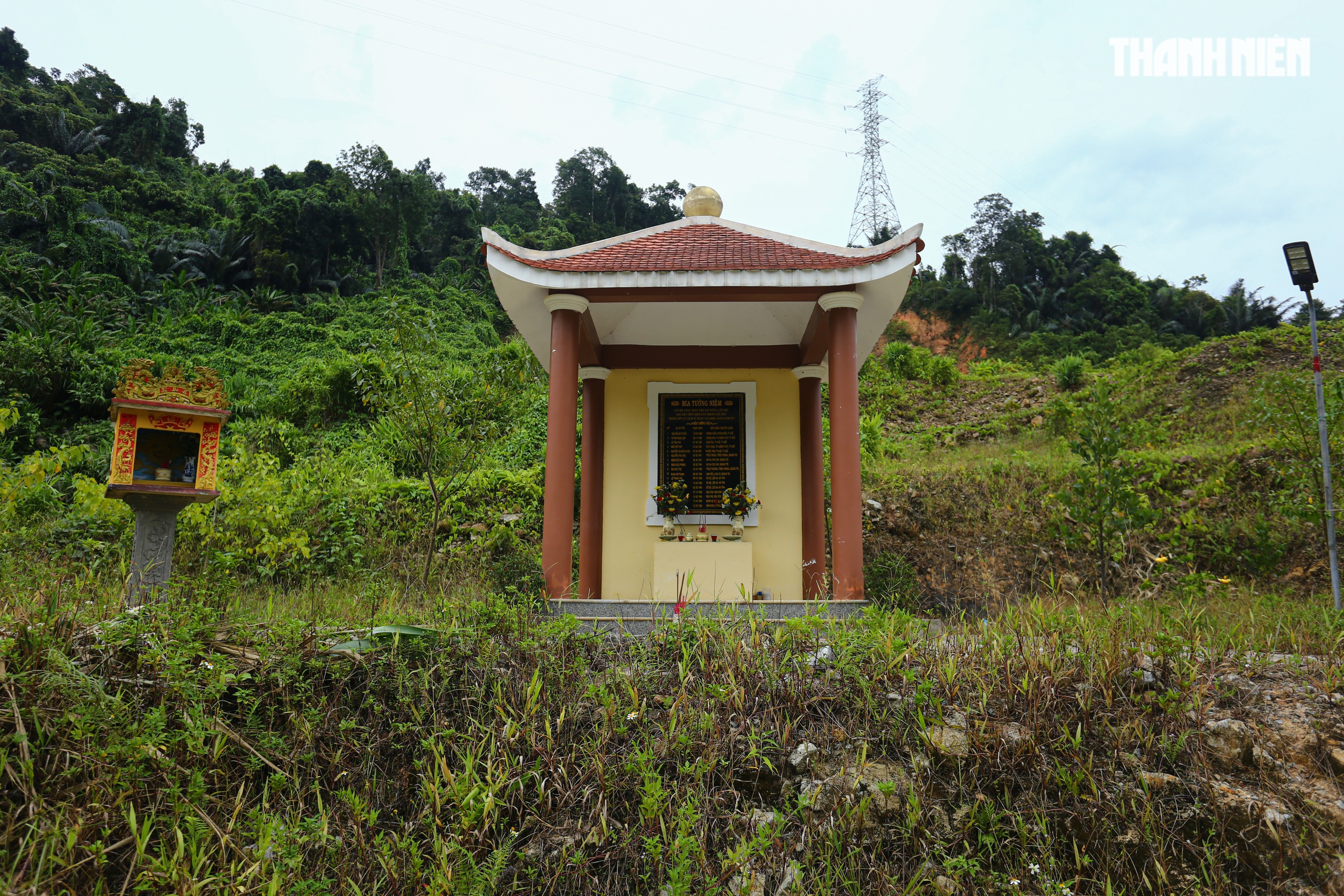 Nh&agrave; tưởng niệm 13 c&aacute;n bộ hy sinh ở R&agrave;o Trăng trở th&agrave;nh di t&iacute;ch lịch sử- Ảnh 8.