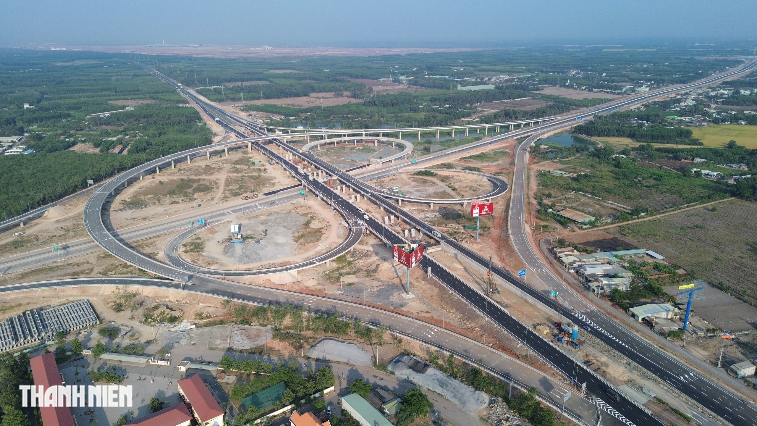 Th&ocirc;ng xe cao tốc Bi&ecirc;n H&ograve;a - Vũng T&agrave;u trước 30.4 - Ảnh 2.