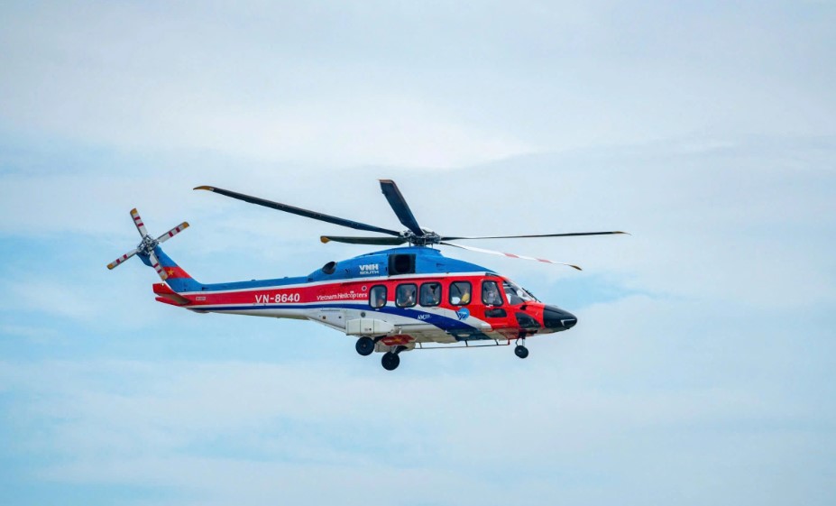 Lễ 30.4 - 1.5 đi đ&acirc;u chơi?: Kh&aacute;m ph&aacute; th&agrave;nh phố từ tr&ecirc;n cao, l&aacute;i xe caravan đến L&agrave;o... - Ảnh 1.