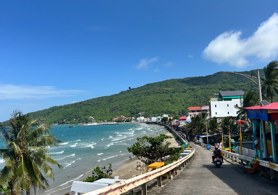 Lễ 30.4 - 1.5 đi đ&acirc;u chơi?: Kh&aacute;m ph&aacute; th&agrave;nh phố từ tr&ecirc;n cao, l&aacute;i xe caravan đến L&agrave;o... - Ảnh 3.