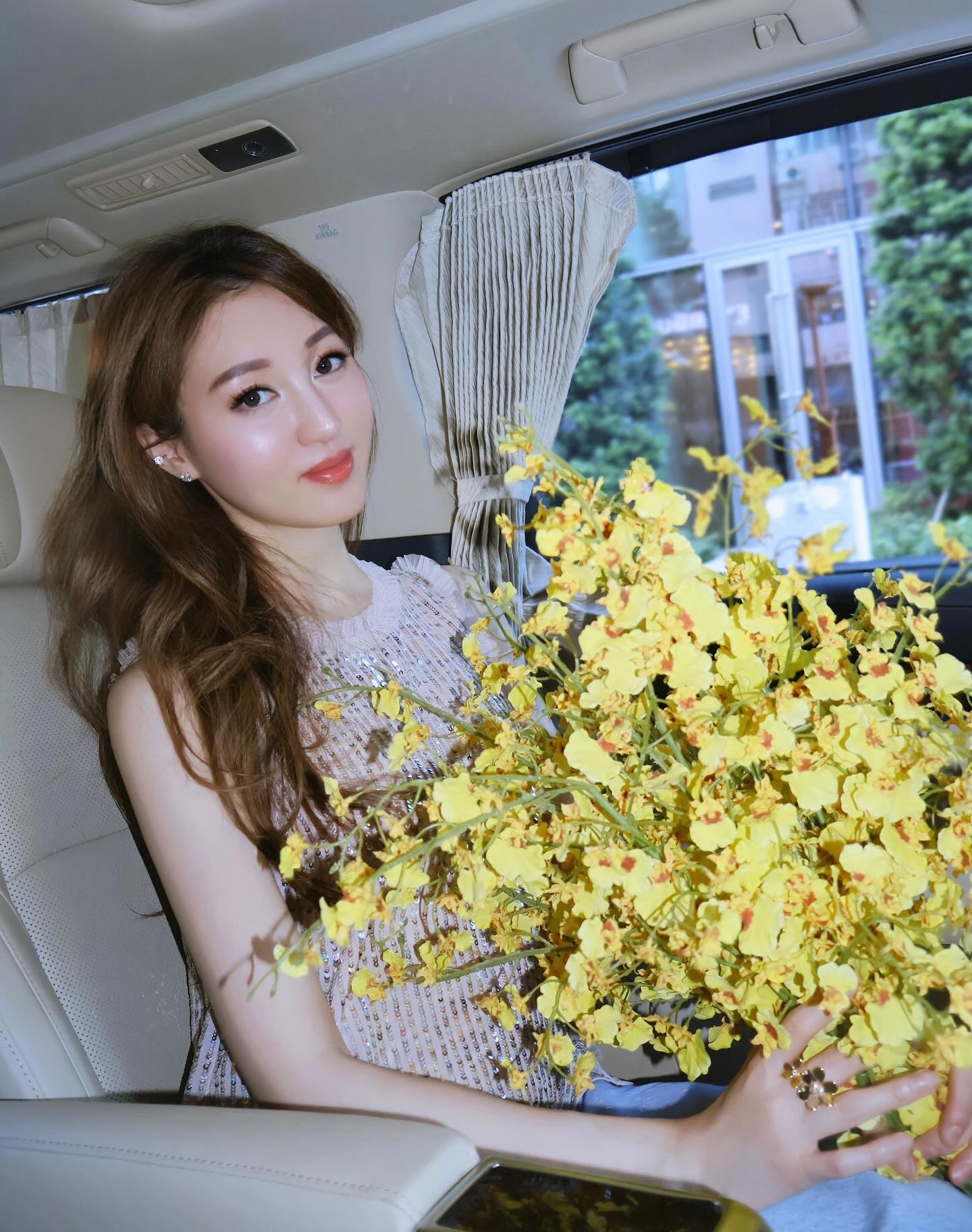 Cuộc sống sang chảnh của &Aacute; hậu Hồng K&ocirc;ng sau ly h&ocirc;n đại gia hơn 40 tuổi - Ảnh 15.